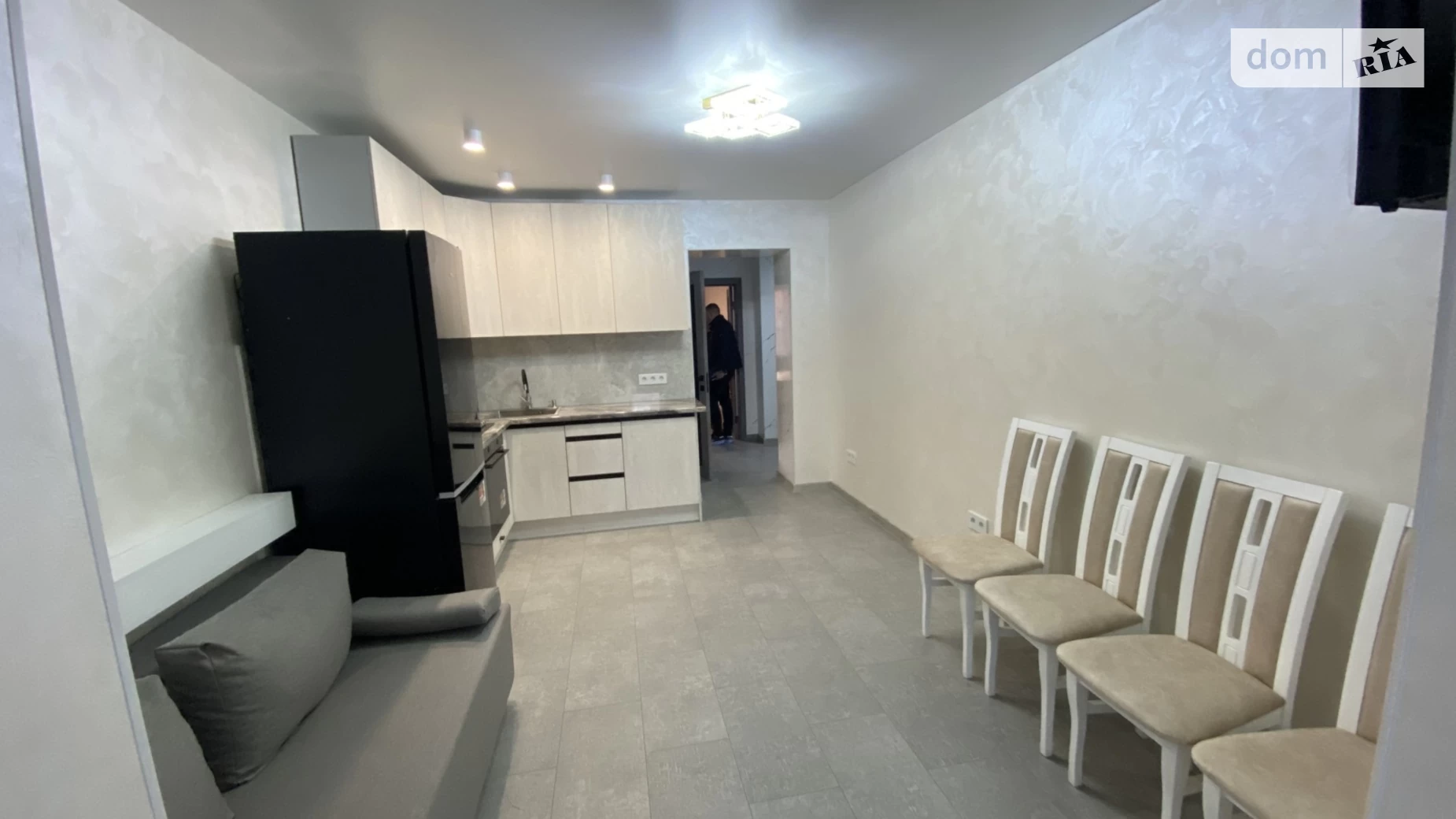 Продается 1-комнатная квартира 47 кв. м в Виннице, ул. Академика Янгеля, 6 - фото 4