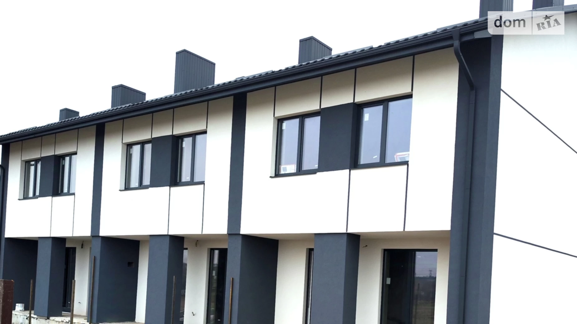 Продается часть дома 110 кв. м с гаражом, цена: 66500 $ - фото 5
