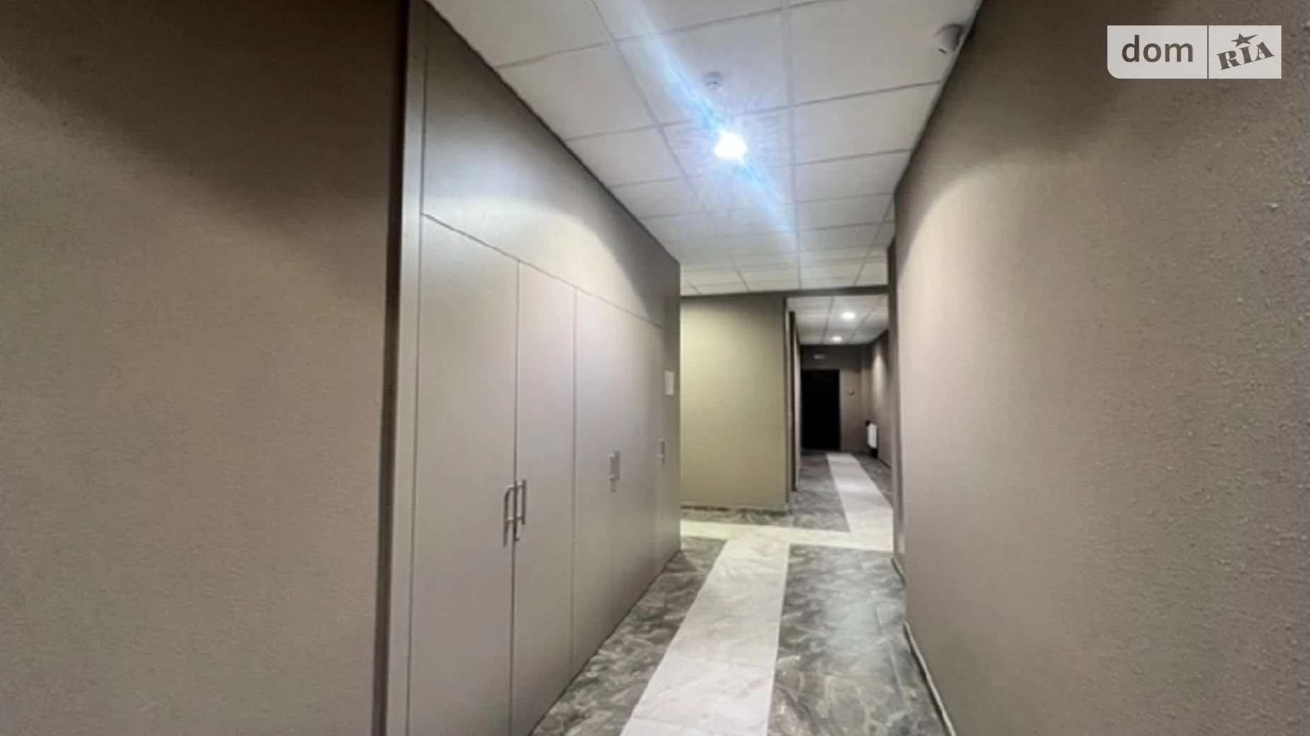 Продается 1-комнатная квартира 46 кв. м в Одессе, Фонтанская дор., 25Ж - фото 3