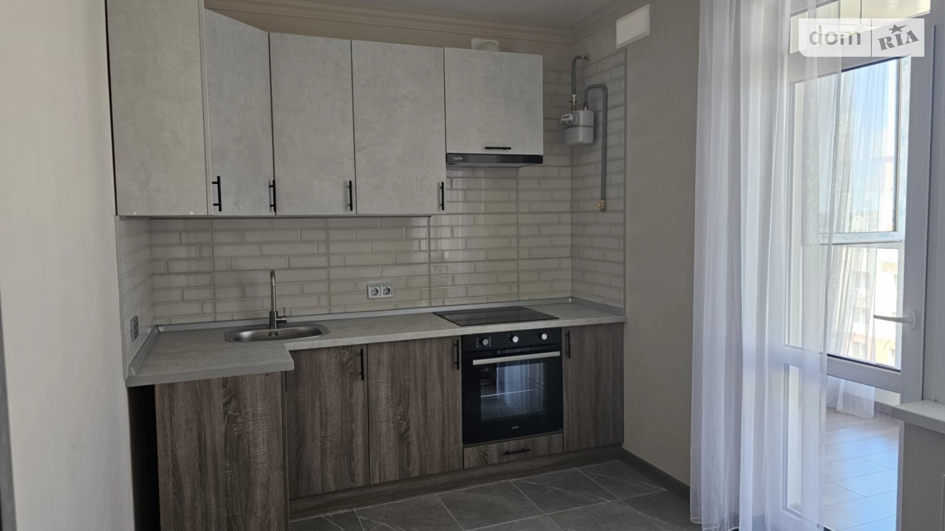 Продается 1-комнатная квартира 43 кв. м в Лиманке, ул. Строительная, 50Б - фото 3