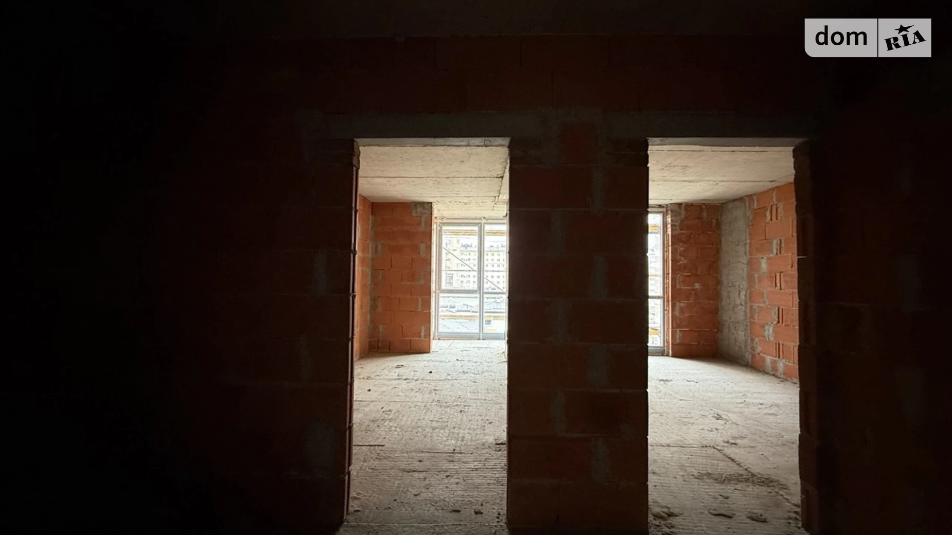 Продается 1-комнатная квартира 39 кв. м в Ивано-Франковске, ул. Химиков, 29 - фото 2