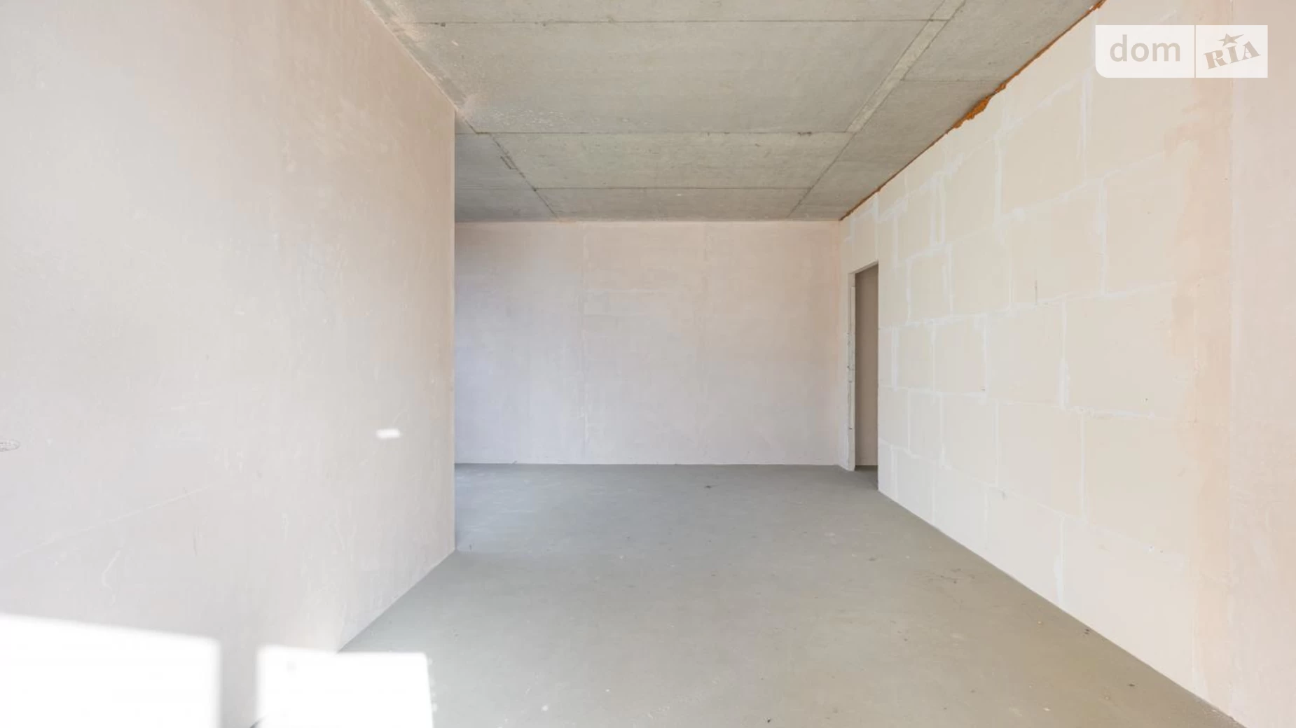 Продается 2-комнатная квартира 83.4 кв. м в, цена: 136000 $ - фото 2