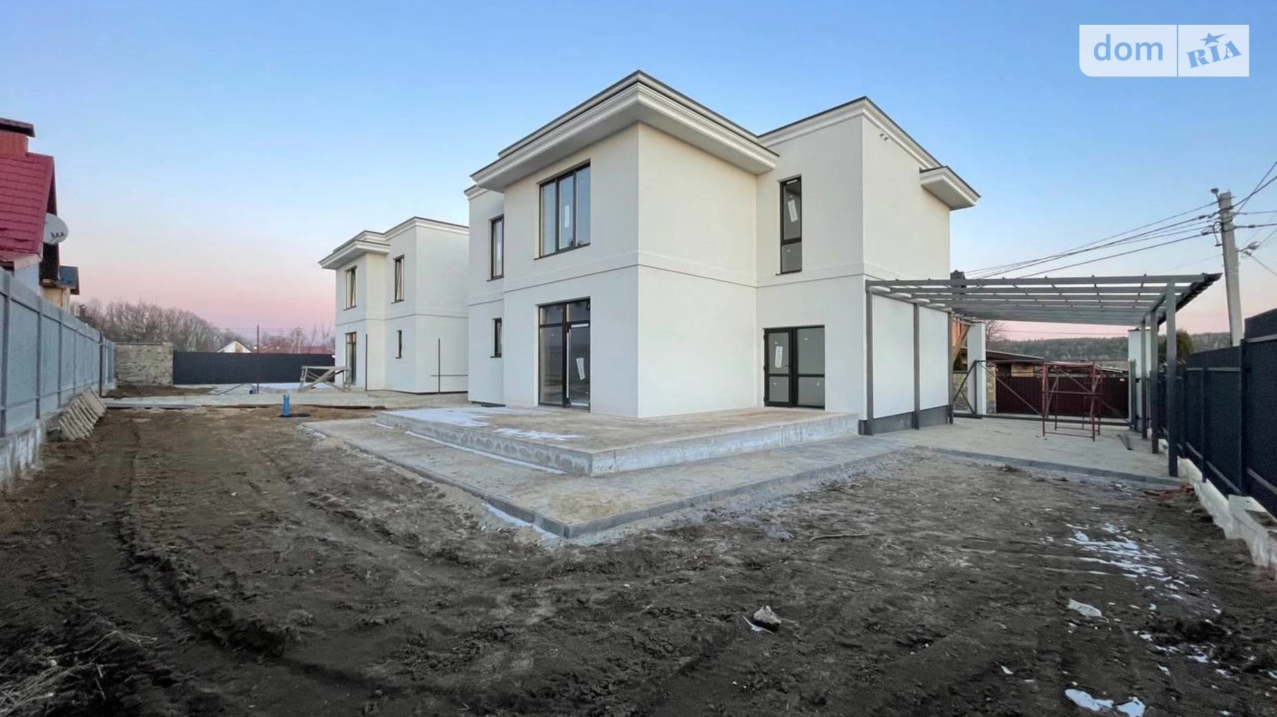 Продается дом на 2 этажа 173 кв. м с гаражом, цена: 160000 $ - фото 4