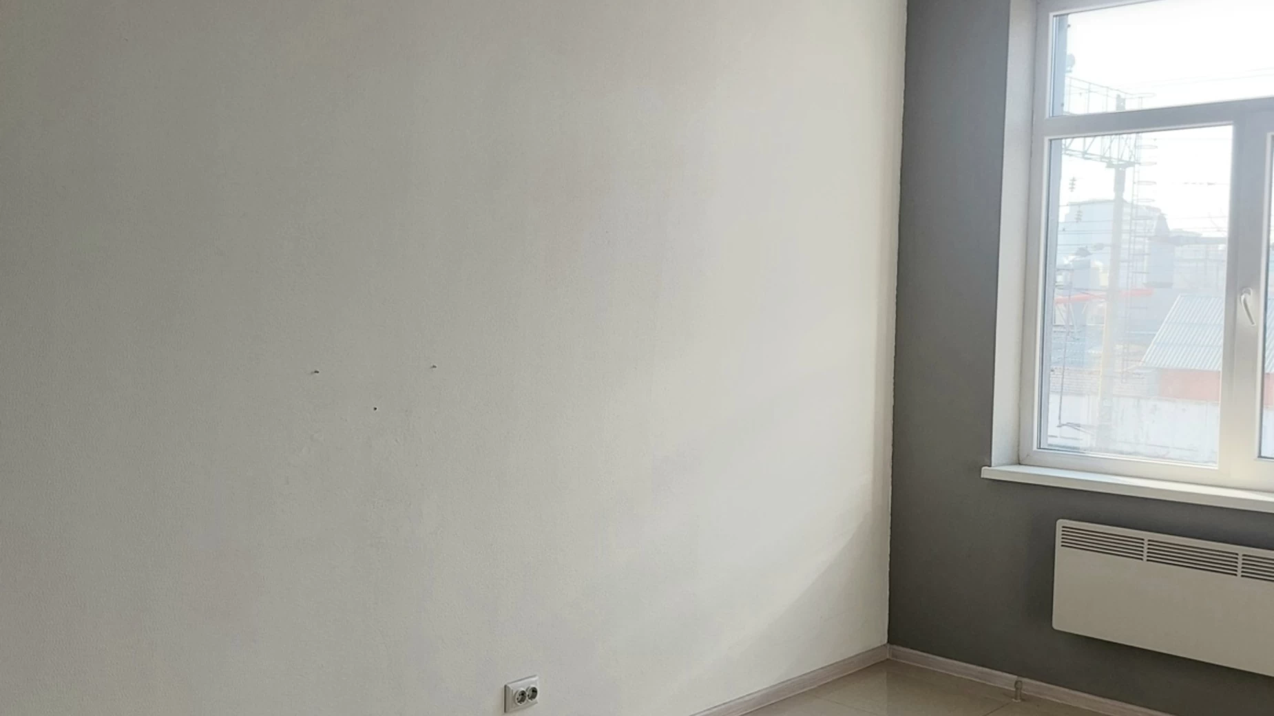 Сдается в аренду офис 15.5 кв. м в бизнес-центре, цена: 4000 грн - фото 3