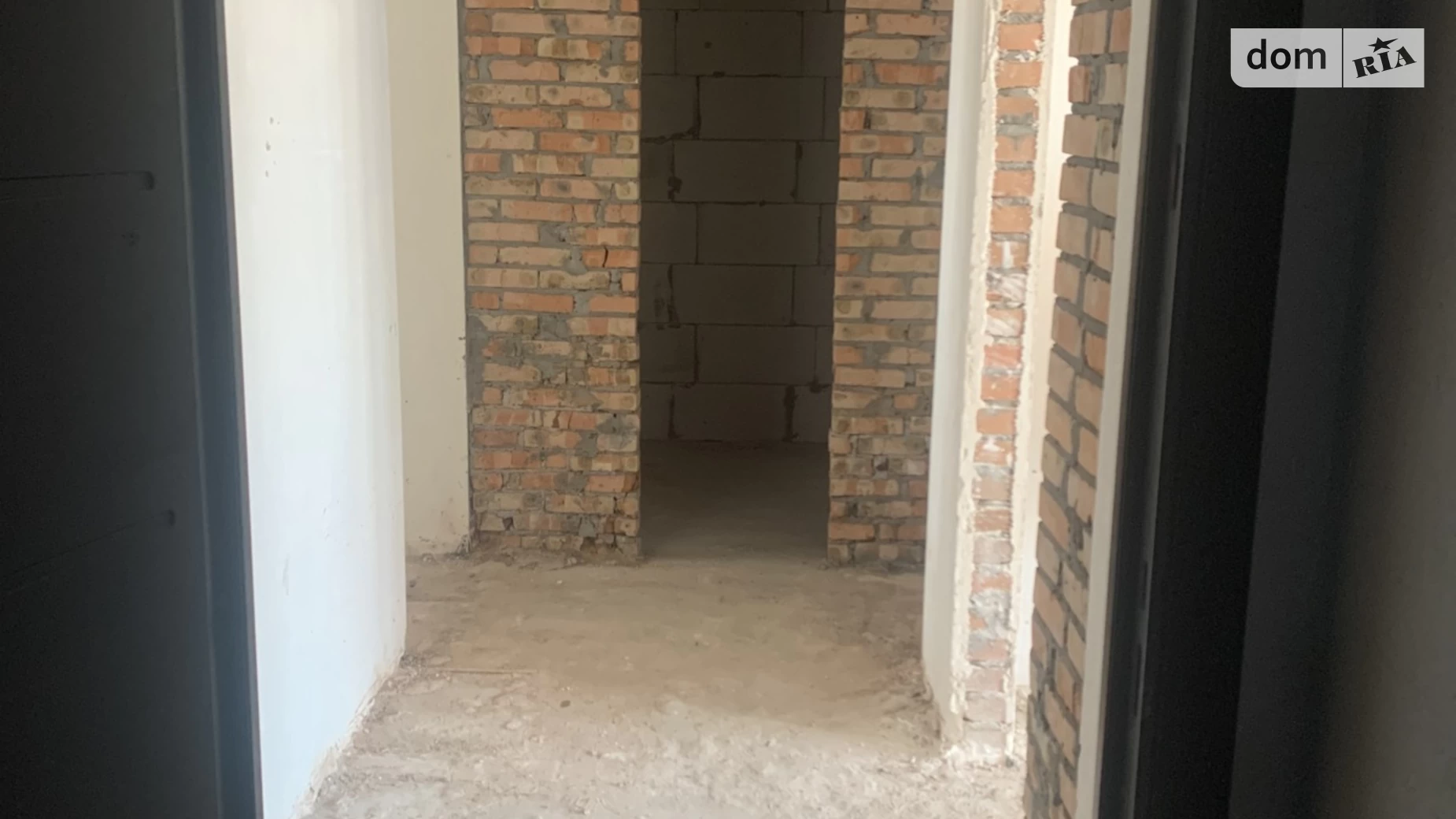 Продається 1-кімнатна квартира 64 кв. м у Бучі, вул. Івана Кожедуба, 8А - фото 2