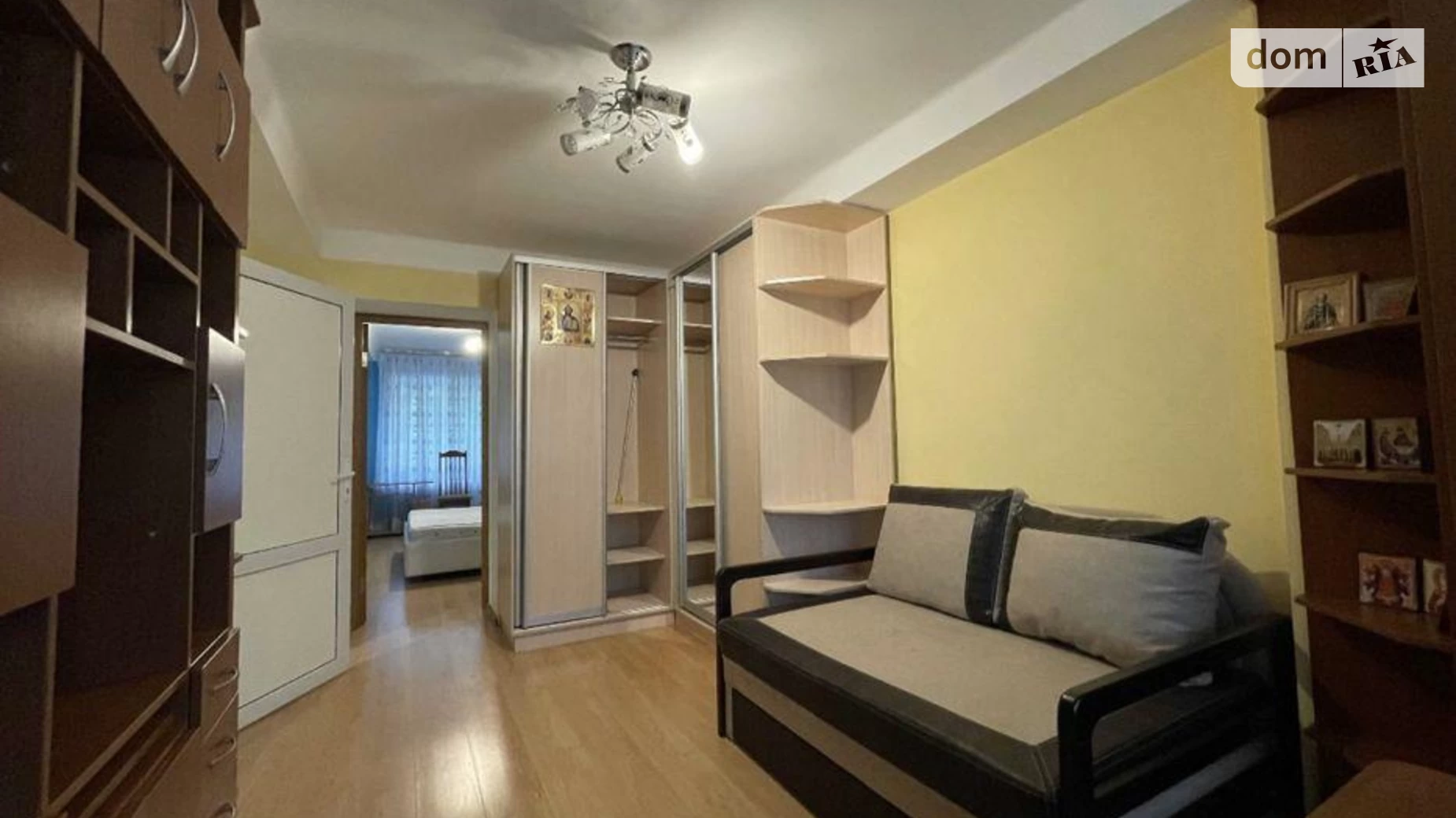Продается 3-комнатная квартира 60 кв. м в Киеве, ул. Новодарницкая, 27 - фото 2