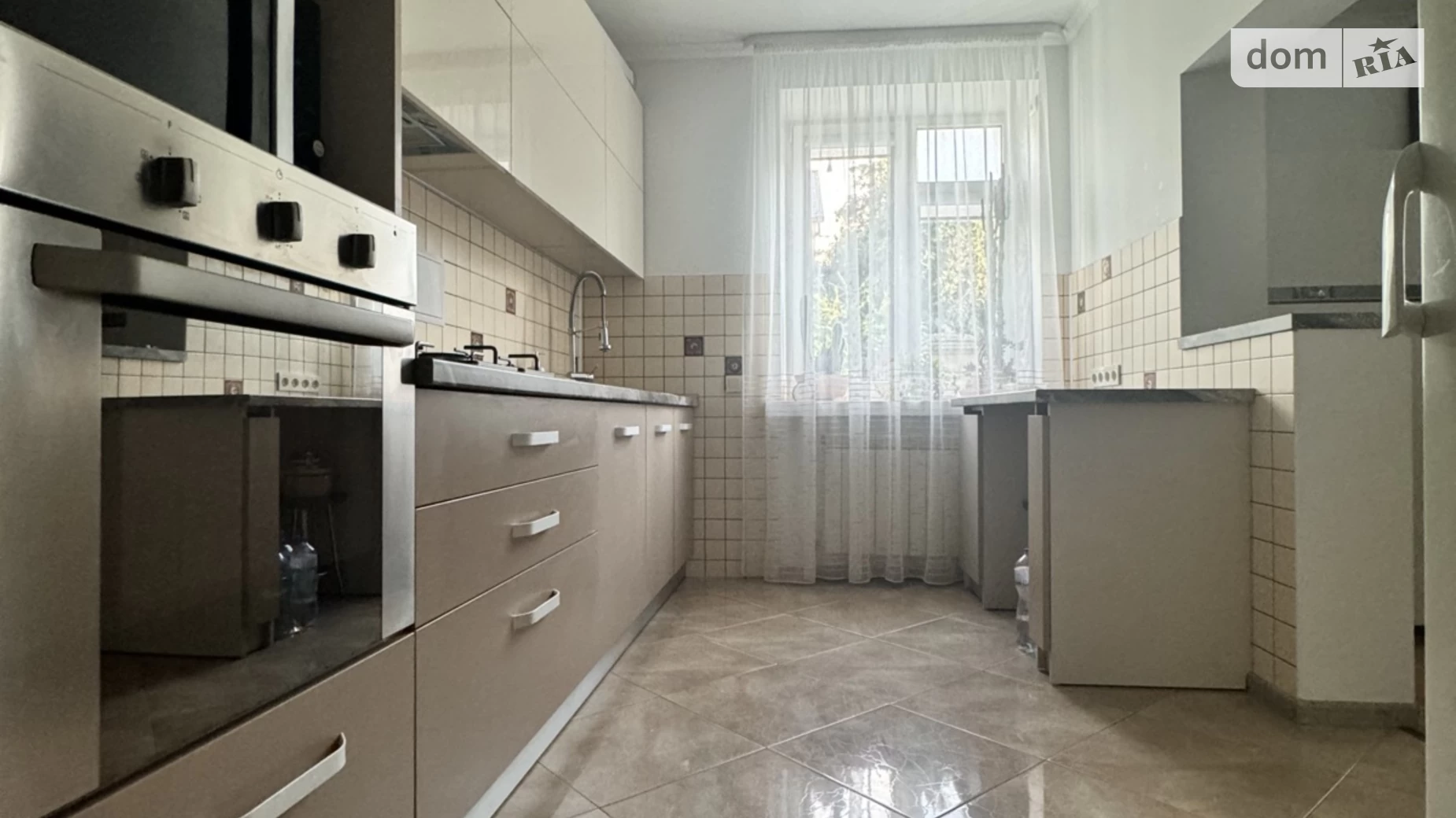Продається будинок 2 поверховий 188 кв. м з гаражем, цена: 320000 $ - фото 3