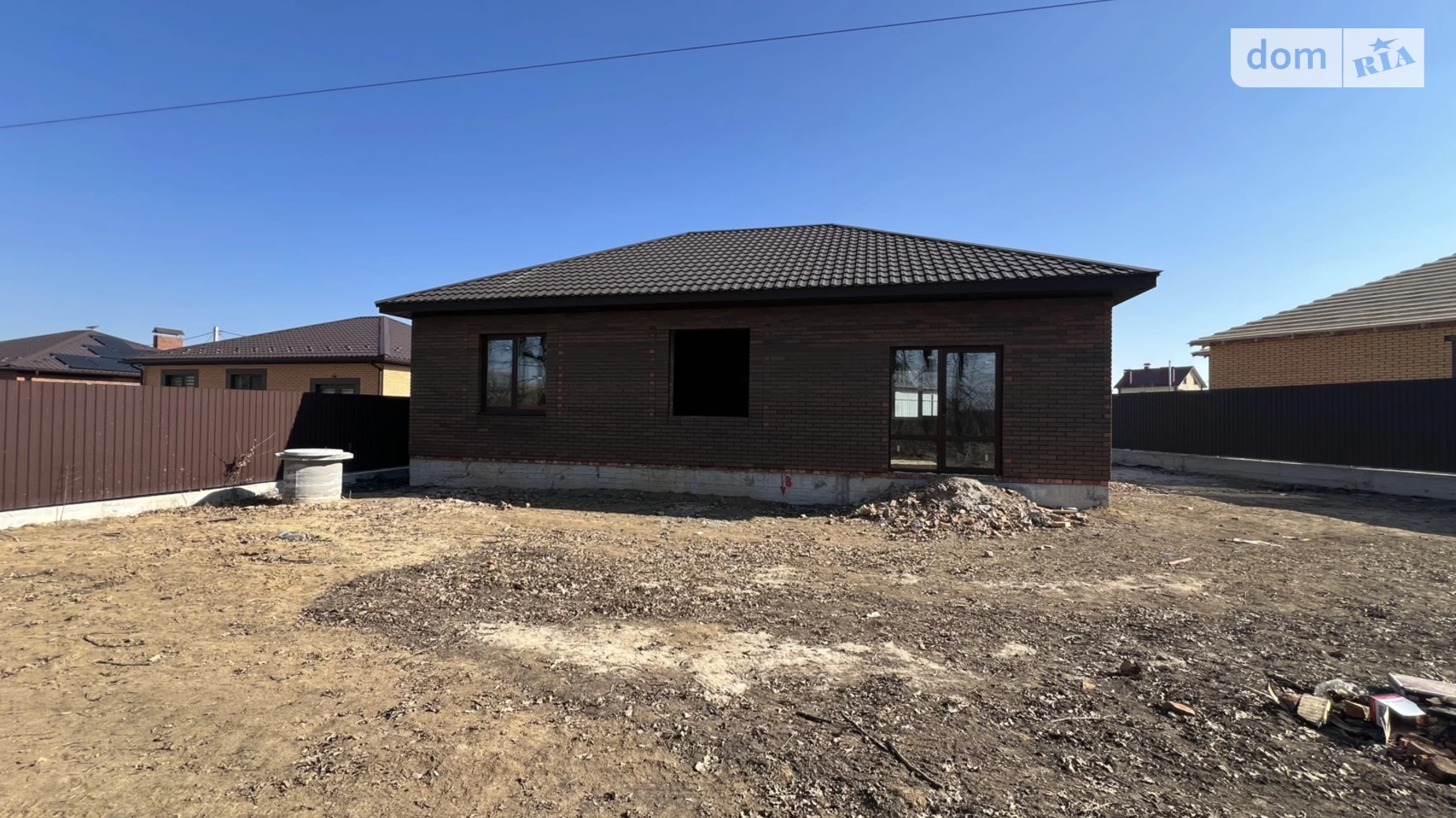 Продається одноповерховий будинок 105 кв. м з каміном, цена: 87999 $ - фото 4