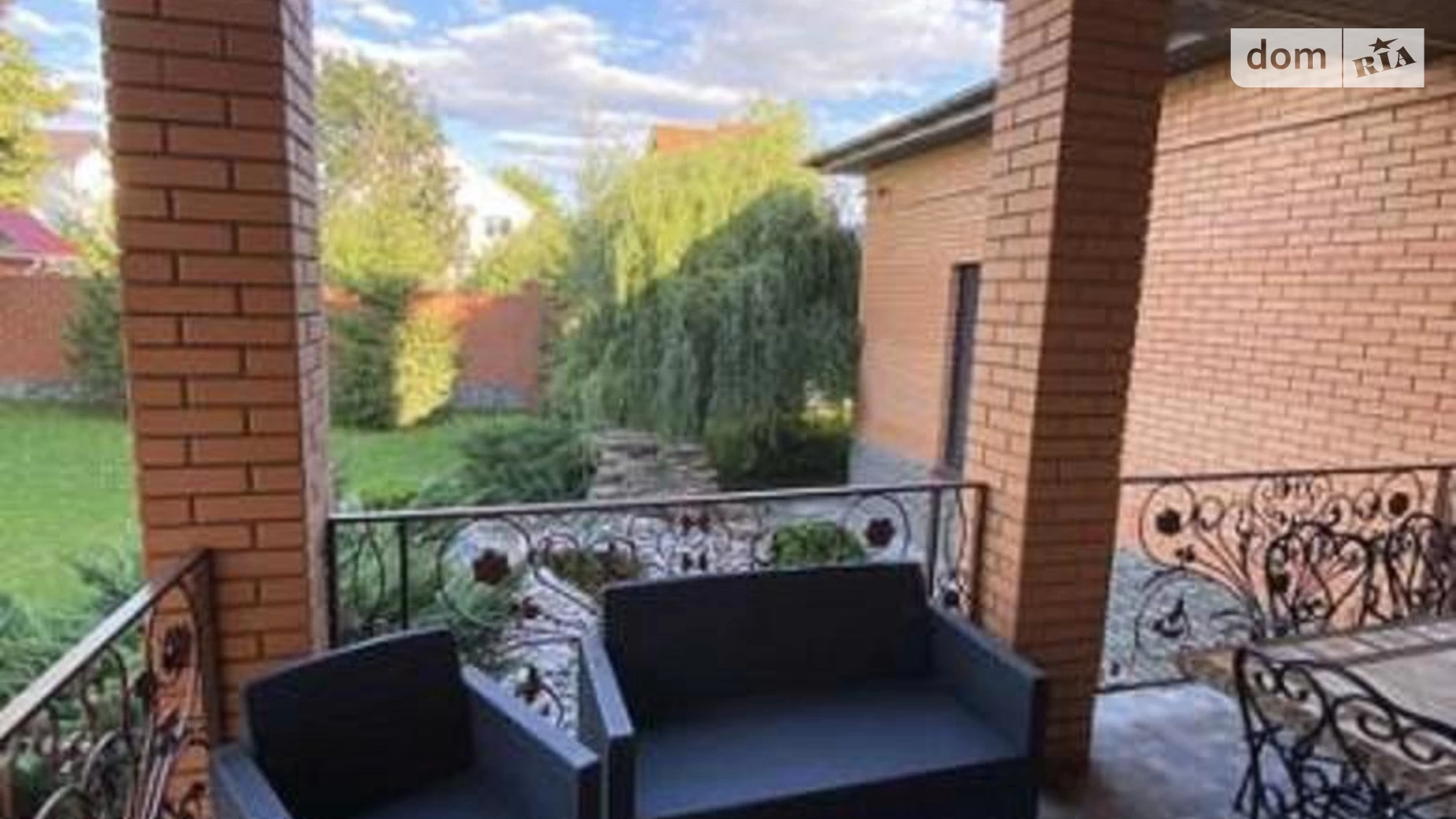 Продается дом на 2 этажа 296.7 кв. м с садом, цена: 405000 $ - фото 4
