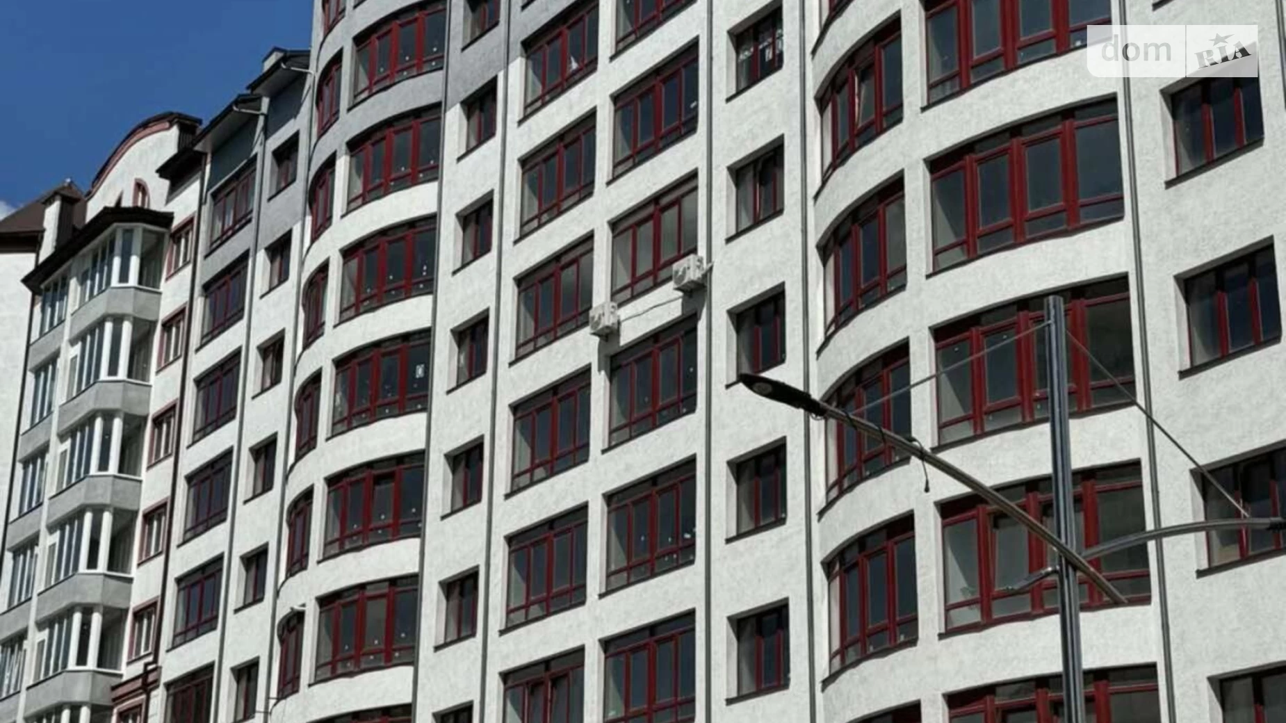 Продается 2-комнатная квартира 70 кв. м в Ивано-Франковске, ул. Галицкая - фото 3