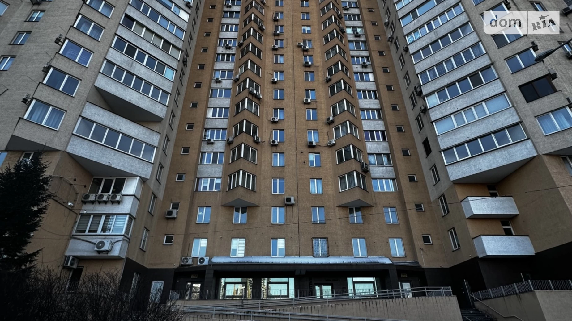 Продается 3-комнатная квартира 30.6 кв. м в Киеве, ул. Саперно-Слободская, 22 - фото 2