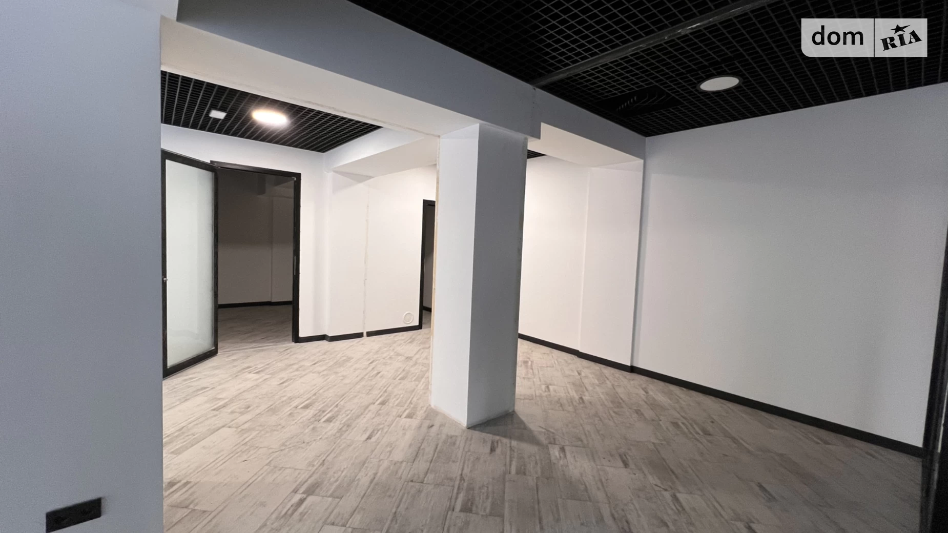 Сдается в аренду офис 120 кв. м в бизнес-центре, цена: 1440 $ - фото 4