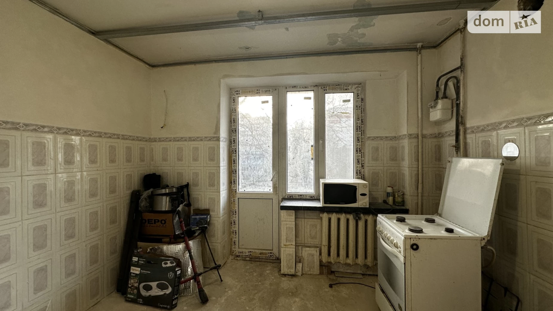 Продается 3-комнатная квартира 77 кв. м в Черновцах, ул. Сергея Скальда(Комарова Владимира) - фото 4