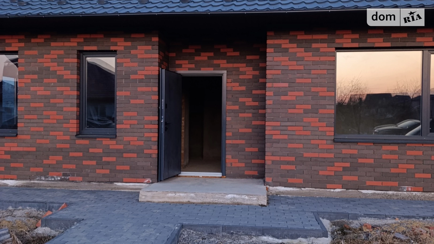 Продається одноповерховий будинок 105 кв. м з гаражем, цена: 71000 $ - фото 3