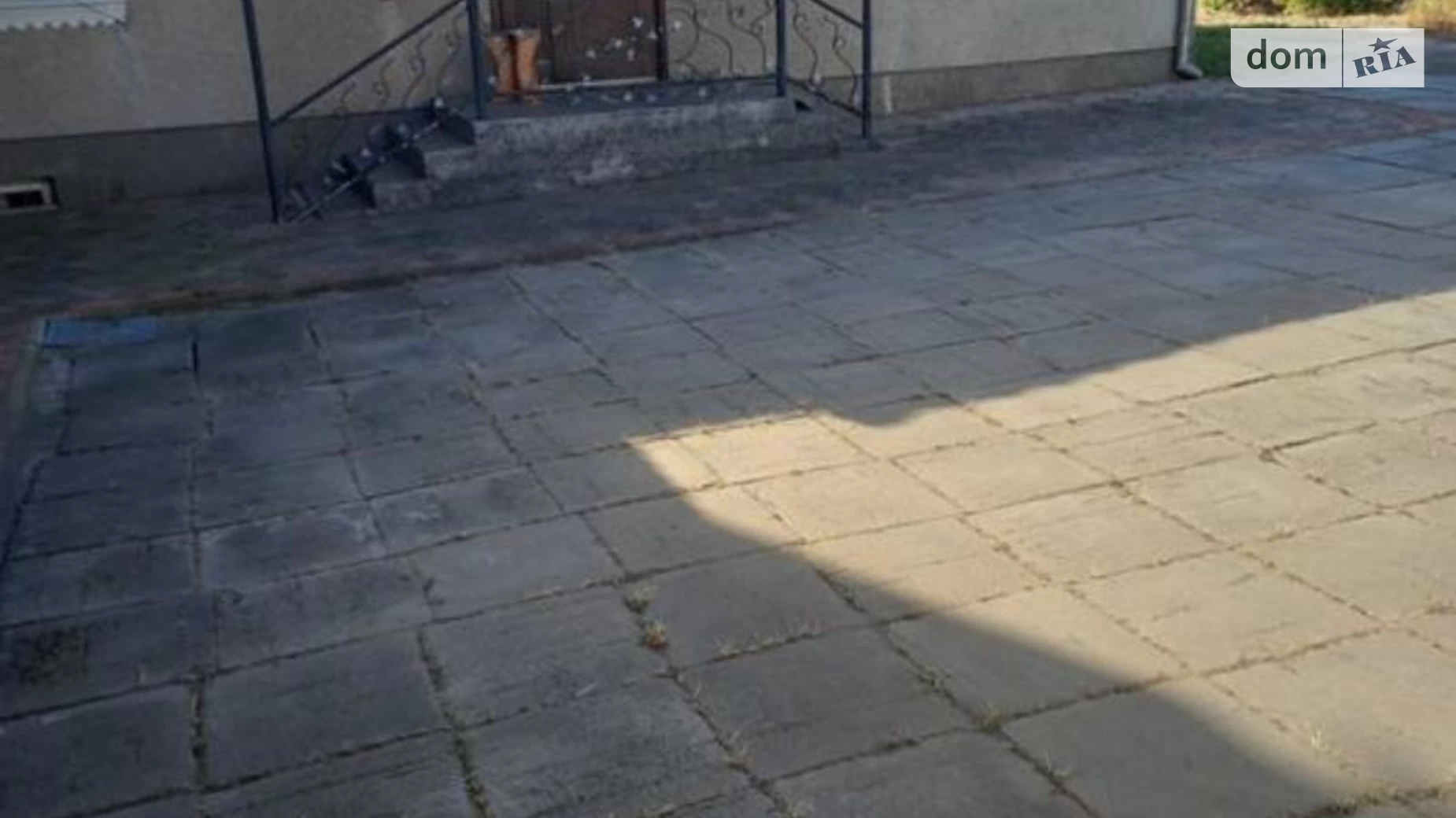 Продается дом на 2 этажа 175.6 кв. м с участком, цена: 58500 $ - фото 2