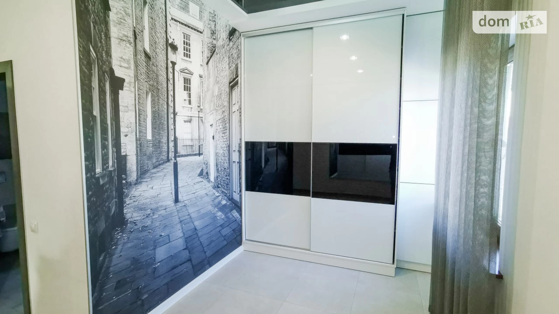 Продается дом на 2 этажа 181 кв. м с мебелью, цена: 330000 $ - фото 3