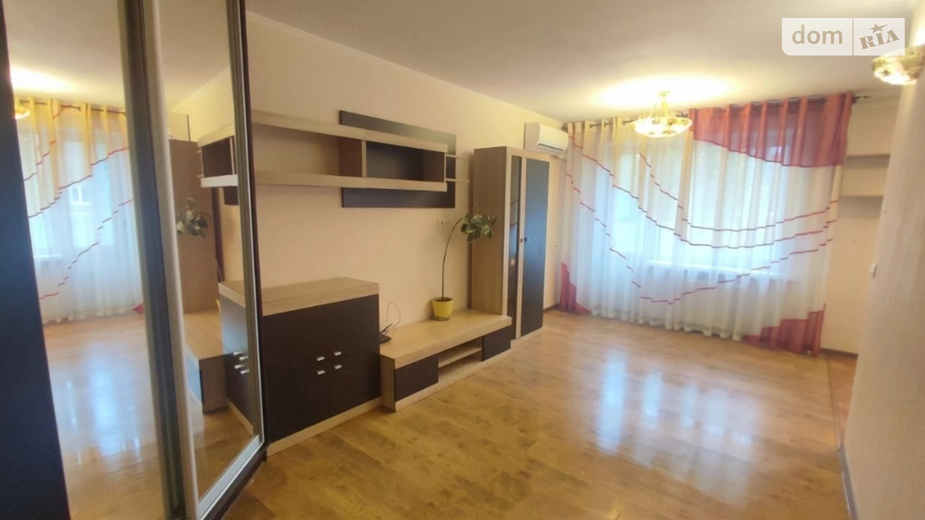 Продається 3-кімнатна квартира 60 кв. м у Чернігові, цена: 51500 $ - фото 2