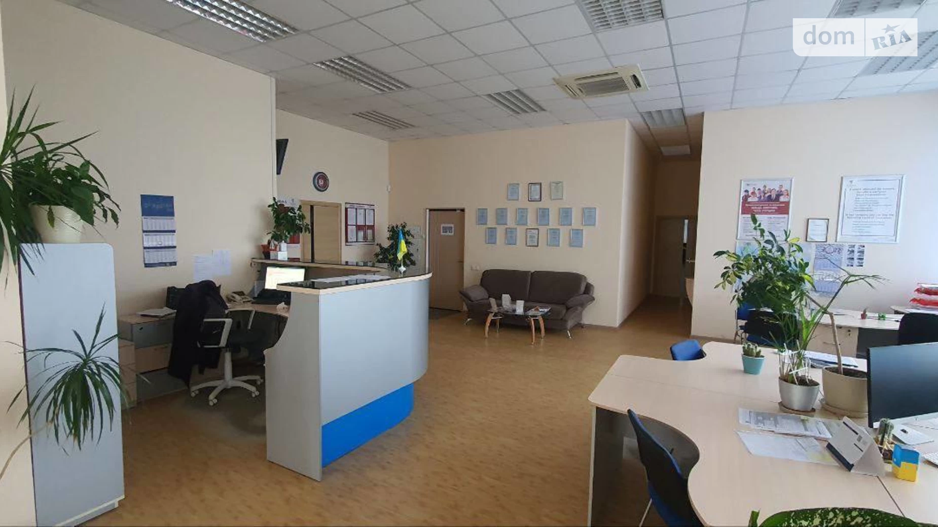 Продается офис 172 кв. м в бизнес-центре, цена: 204700 $ - фото 2