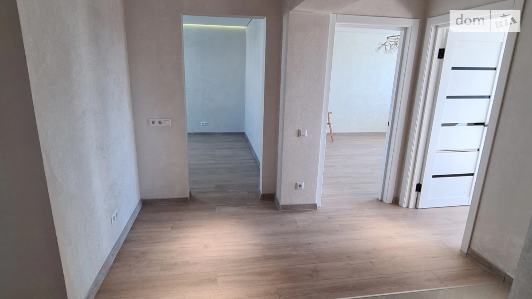 Продається 3-кімнатна квартира 80.8 кв. м у Миколаєві, 1-а вул. Екіпажна, 2Б - фото 3