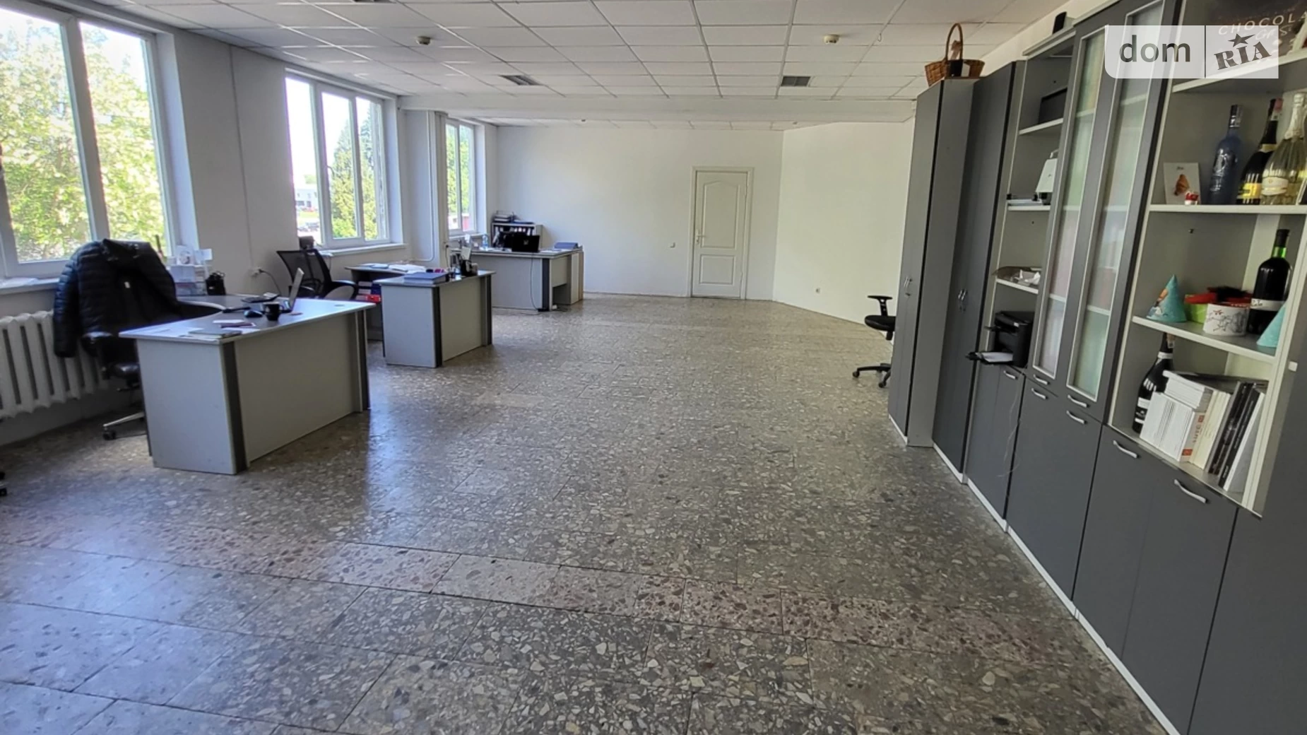 Продается офис 1396.1 кв. м в бизнес-центре, цена: 1350000 $ - фото 3