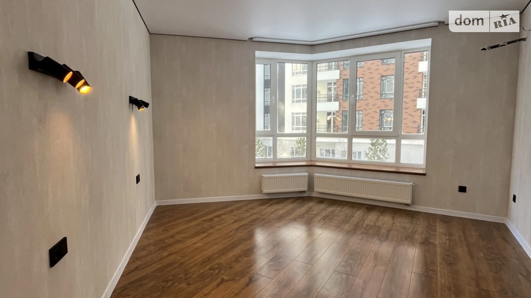 Продается 1-комнатная квартира 37.8 кв. м в Ирпене, ул. Кобылянской Ольги, 1В/5 - фото 3