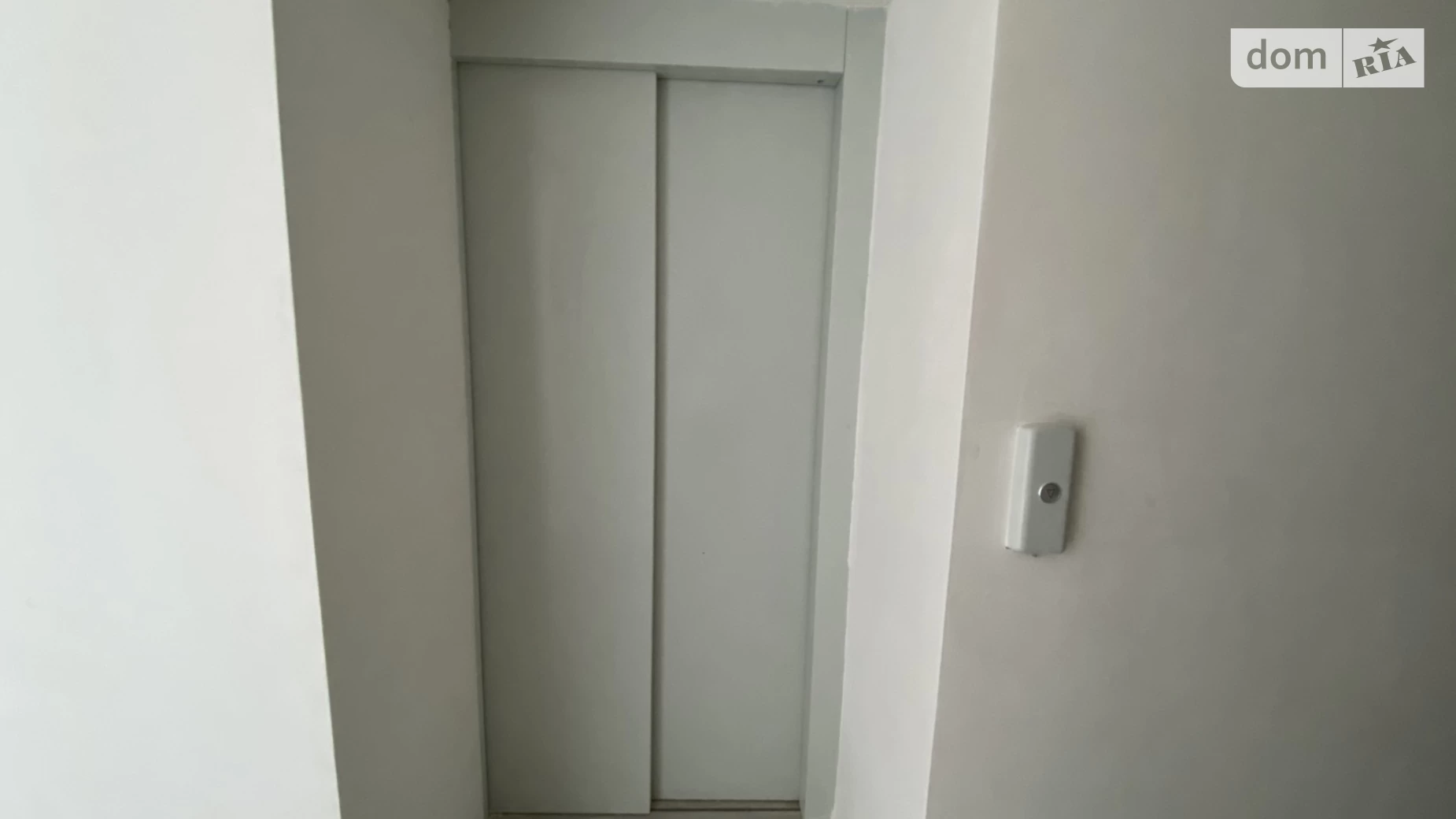 Продається 1-кімнатна квартира 42 кв. м у Рівному, вул. Гайдамацька, 13Б - фото 2