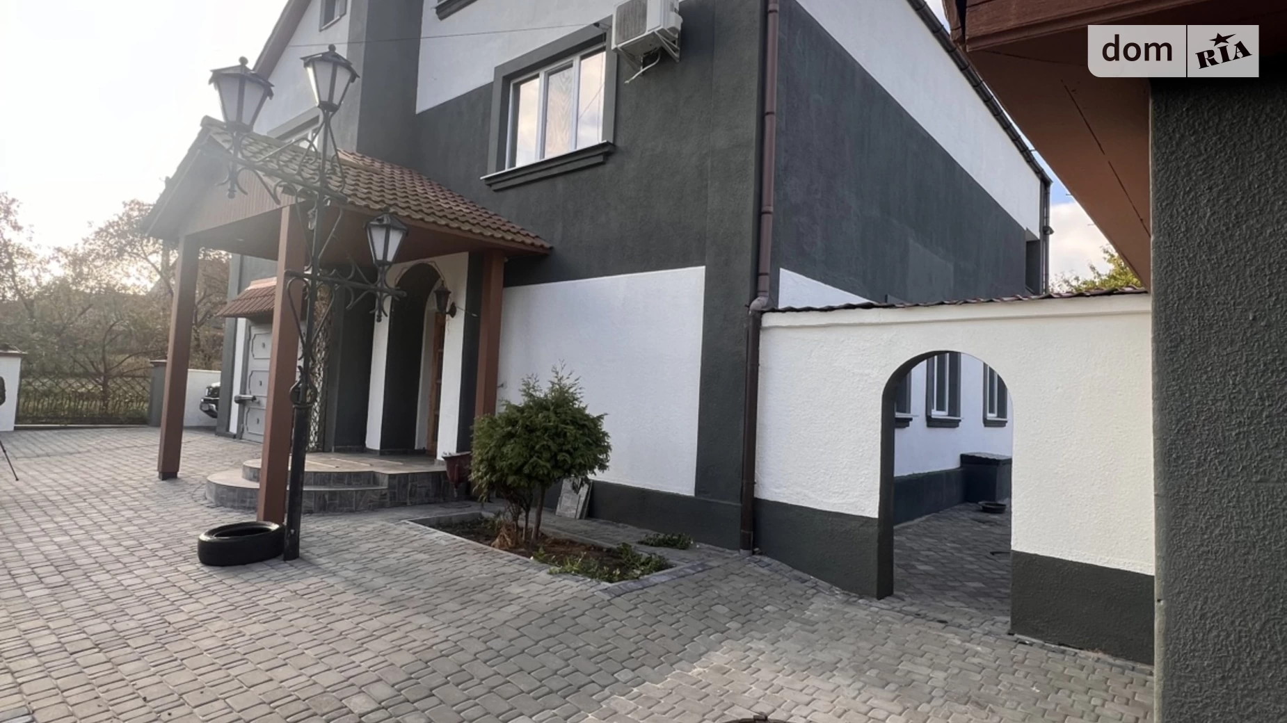 Продається будинок 3 поверховий 260 кв. м з каміном, цена: 190000 $ - фото 2