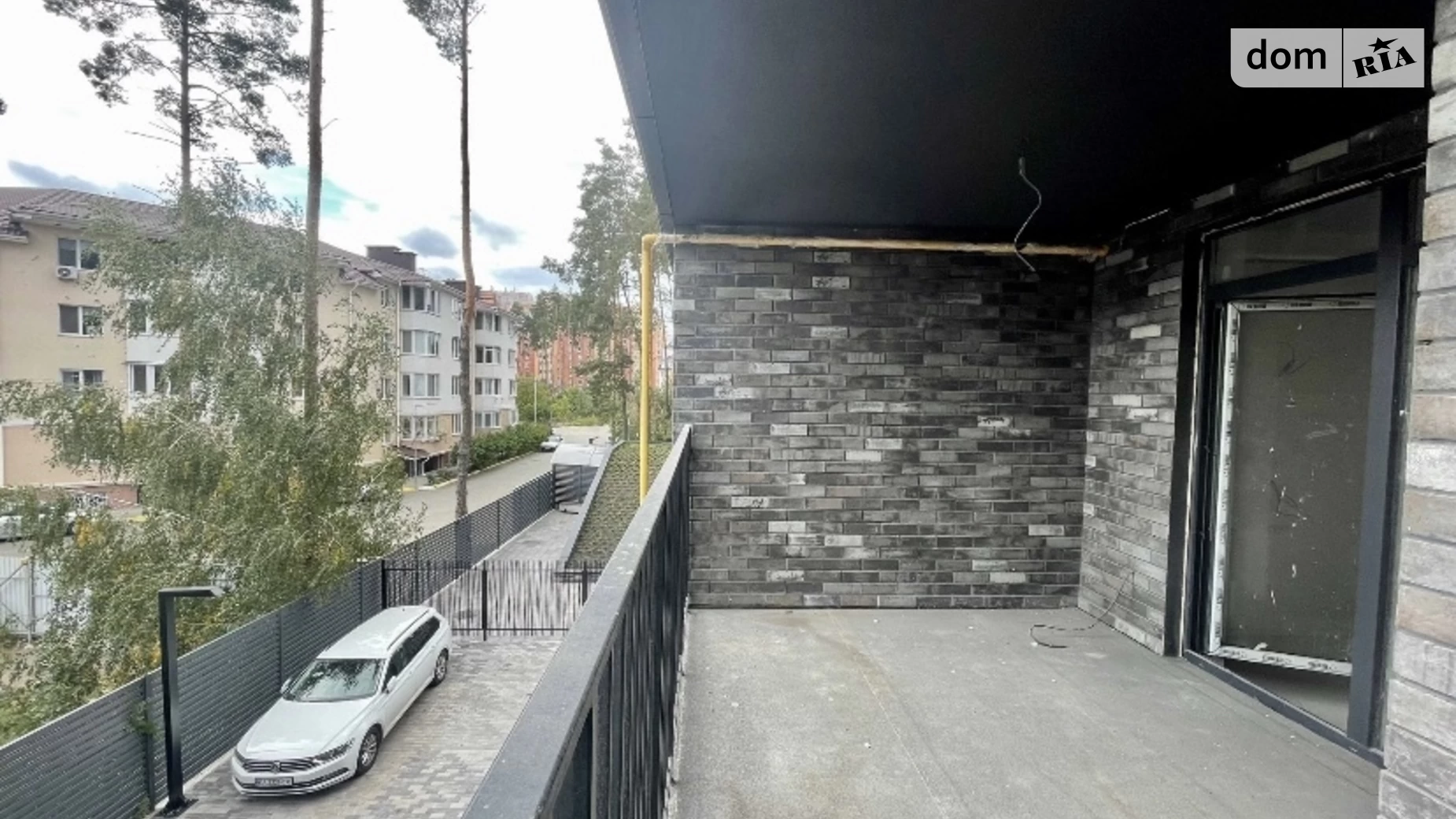 Продається 2-кімнатна квартира 40.8 кв. м у Ірпені, вул. Літературна(Чехова), 1В - фото 2