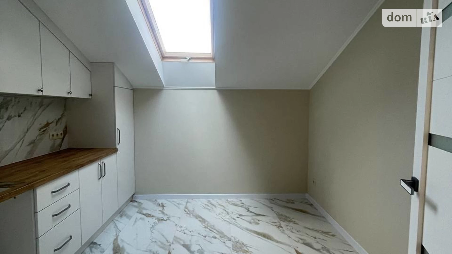 Продається 3-кімнатна квартира 80 кв. м у Вовчинцю, цена: 73000 $ - фото 4