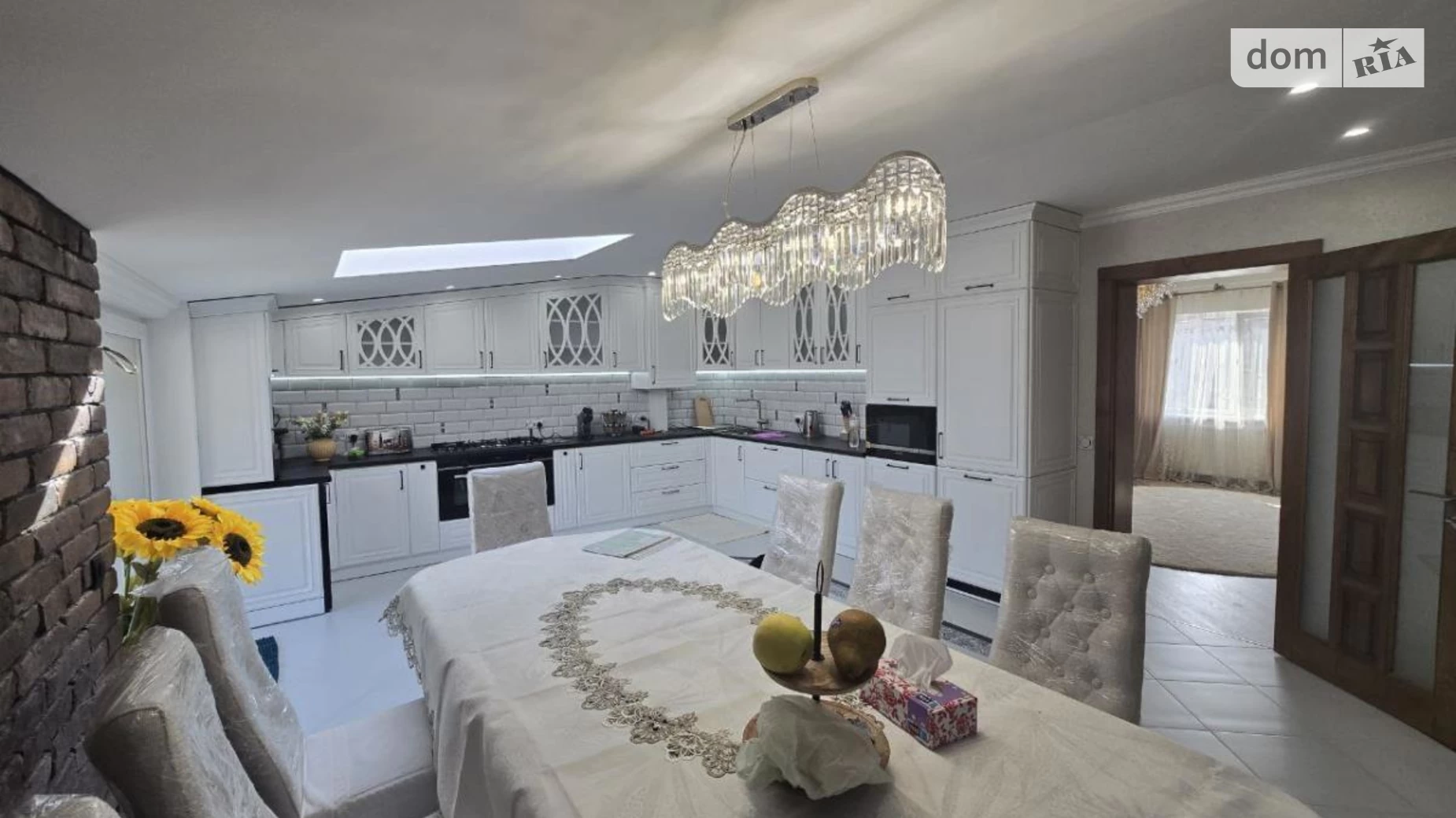 Продається будинок 2 поверховий 282.3 кв. м з гаражем, цена: 208000 $ - фото 4