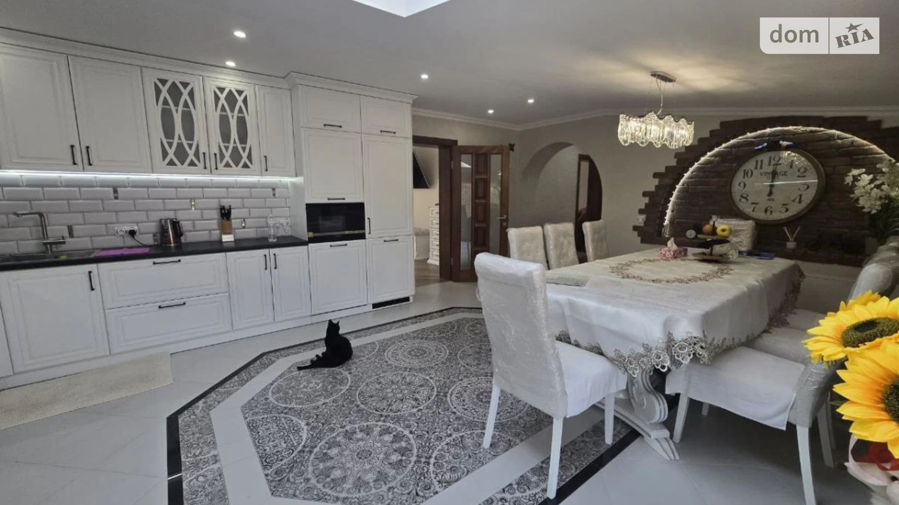 Продається будинок 2 поверховий 282.3 кв. м з гаражем, цена: 208000 $ - фото 3