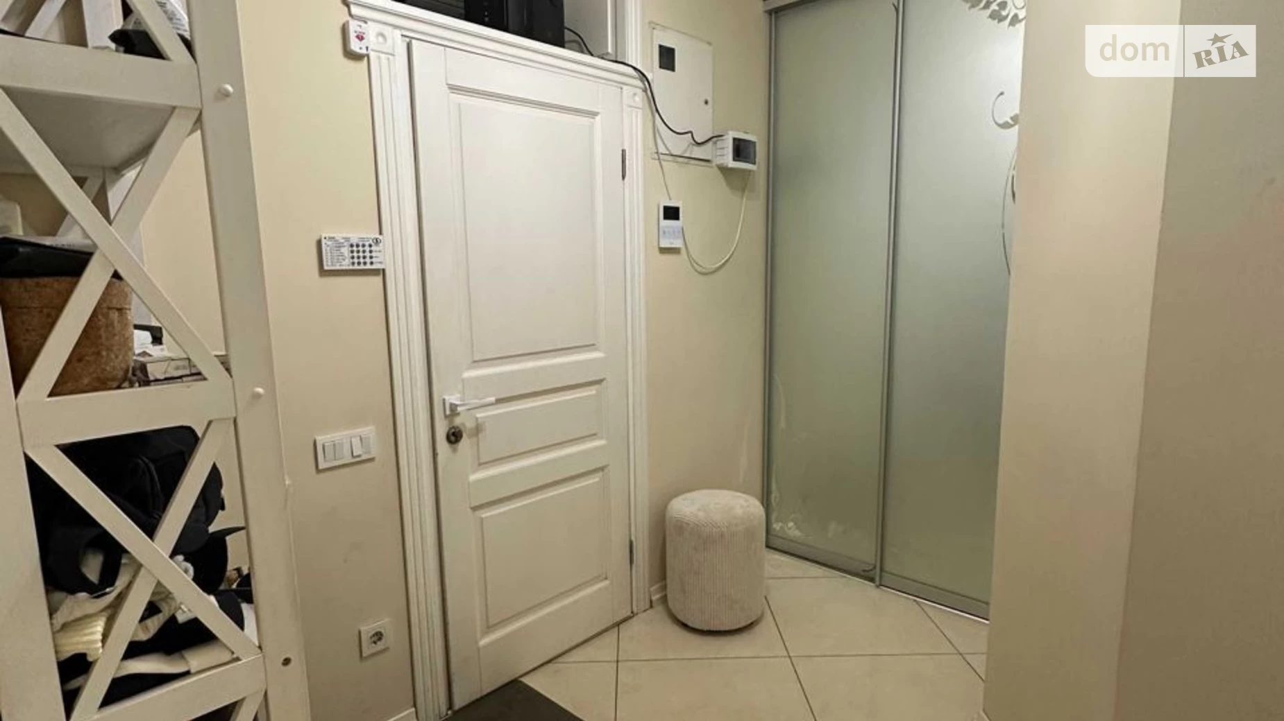 Продається 1-кімнатна квартира 51.9 кв. м у Дніпрі, вул. Осіння, 13Б - фото 4