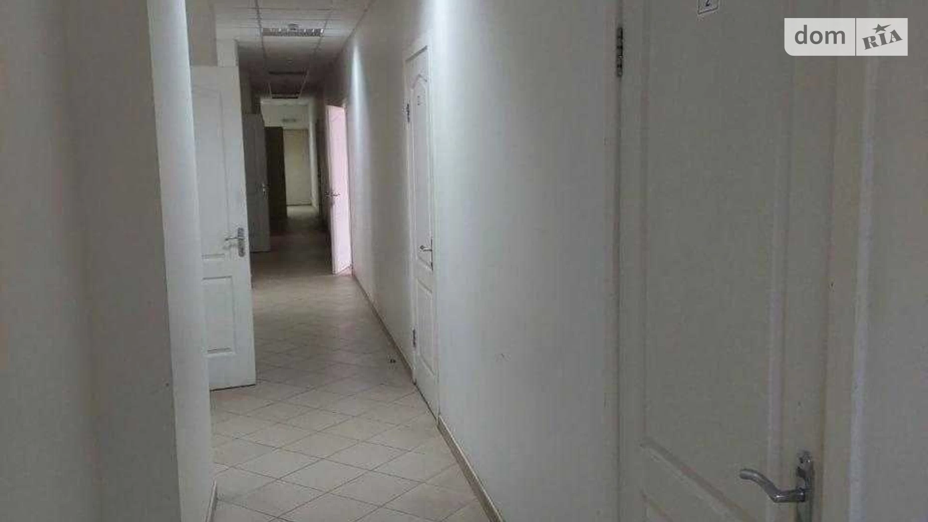 Сдается в аренду офис 265 кв. м в бизнес-центре, цена: 4300 $ - фото 5