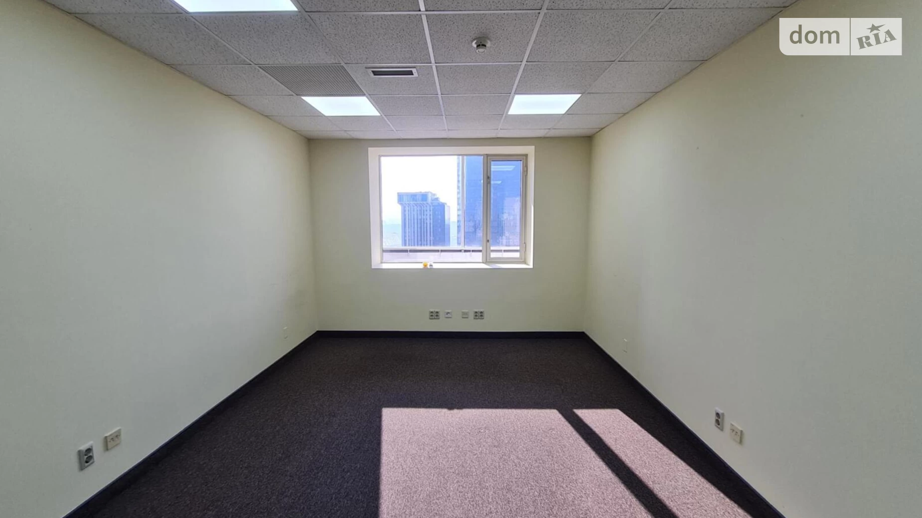 Сдается в аренду офис 234 кв. м в бизнес-центре, цена: 5148 $ - фото 2