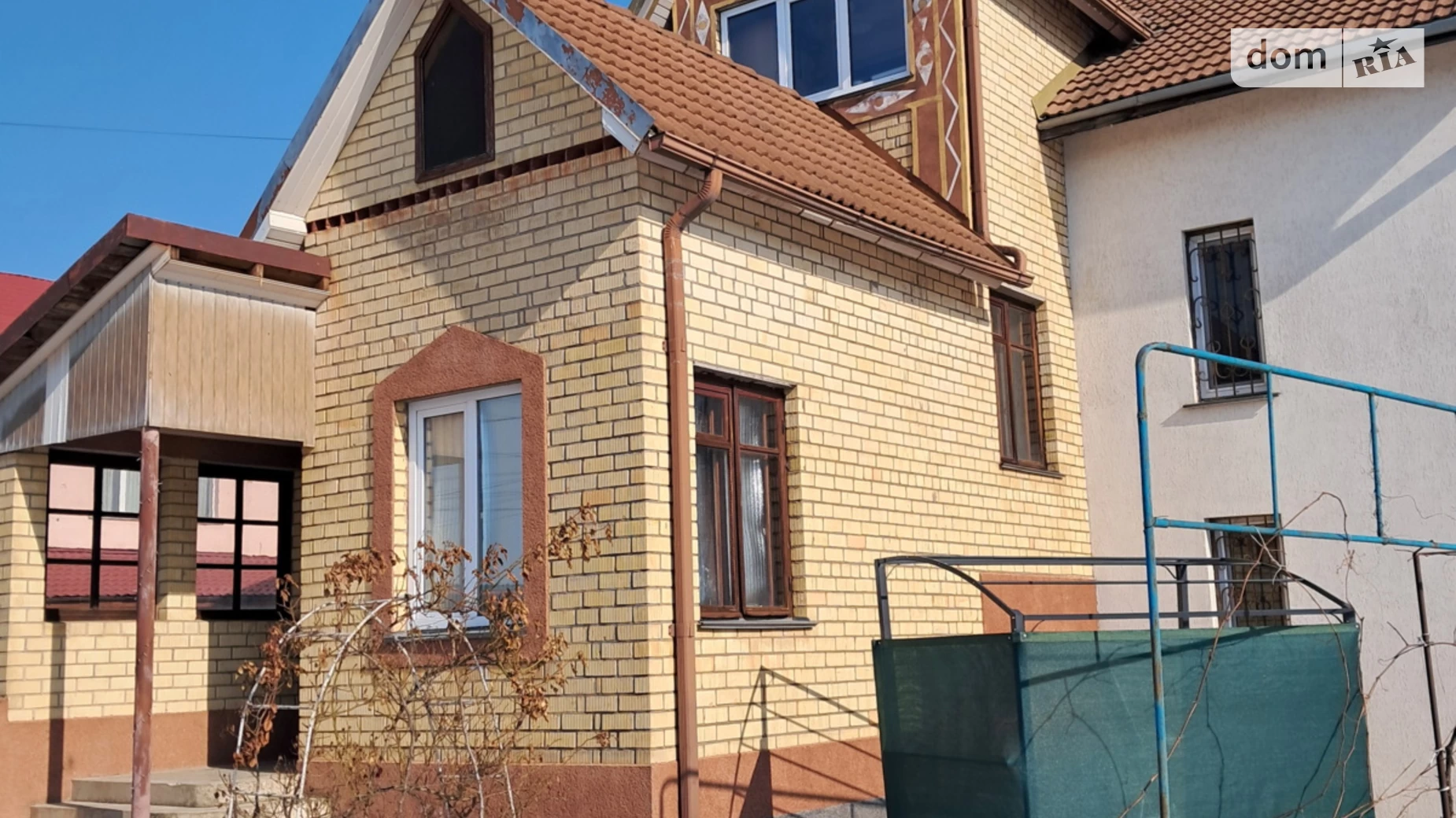 Продается дом на 3 этажа 364.3 кв. м с участком, цена: 250000 $ - фото 2