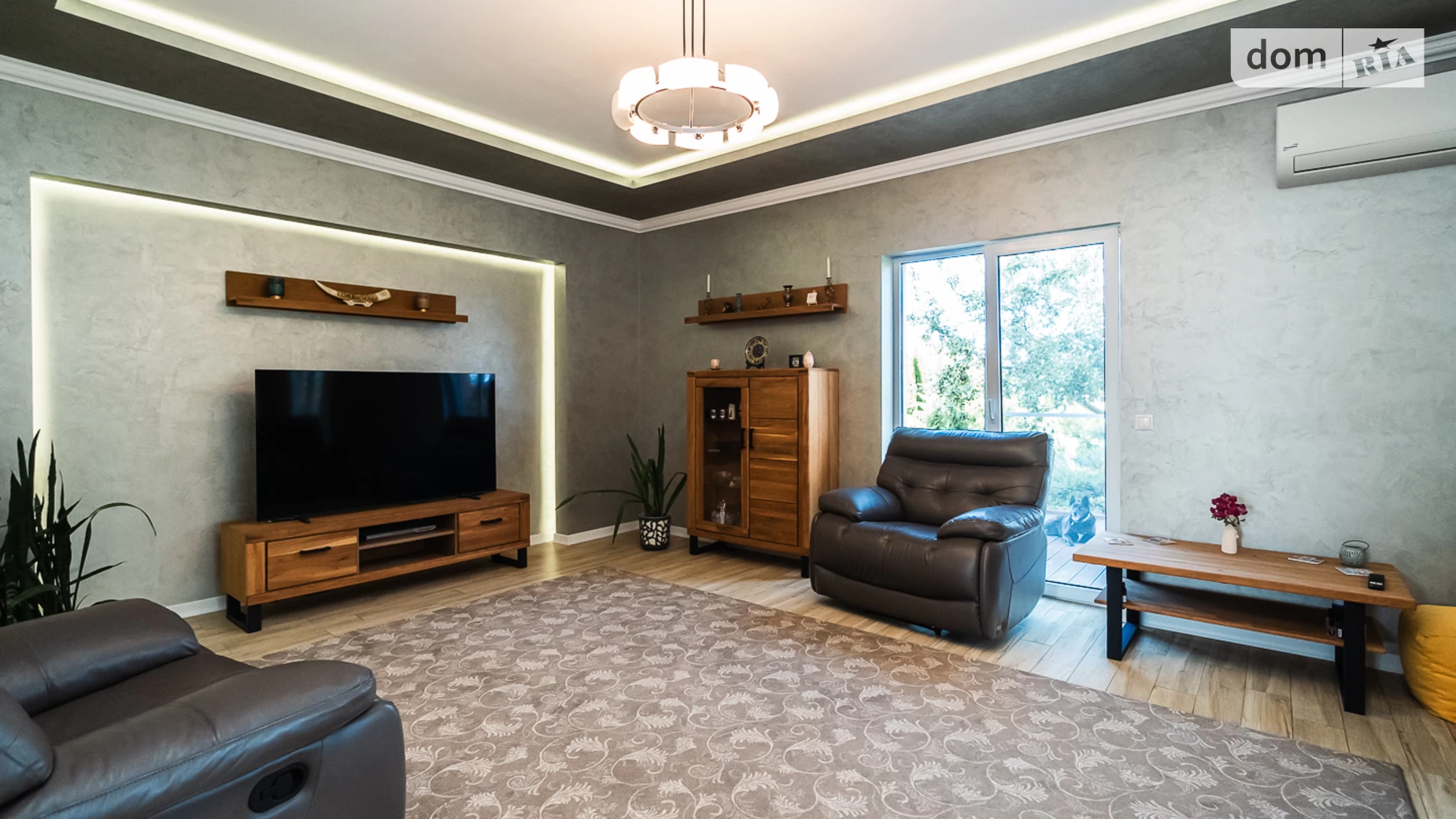 Продается дом на 2 этажа 232 кв. м с садом, цена: 320000 $ - фото 3