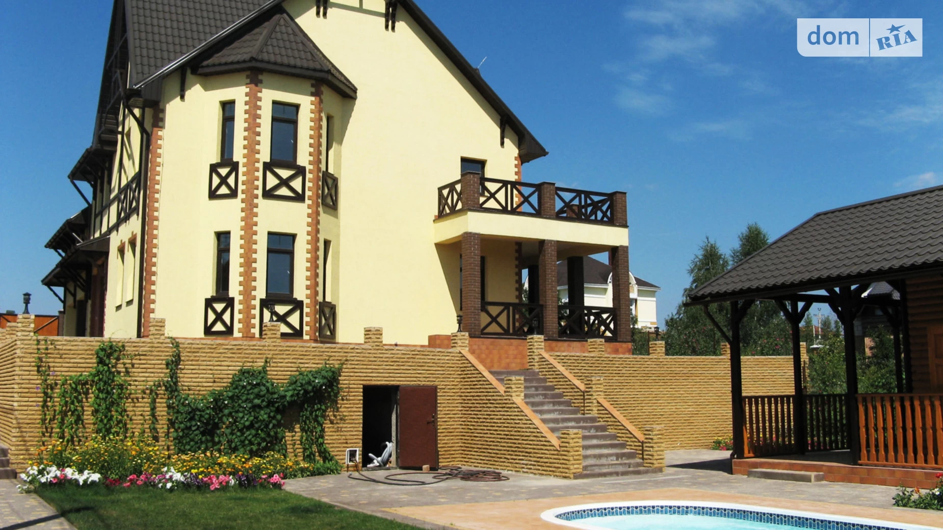 Продается дом на 3 этажа 385.9 кв. м с верандой, цена: 360000 $ - фото 3
