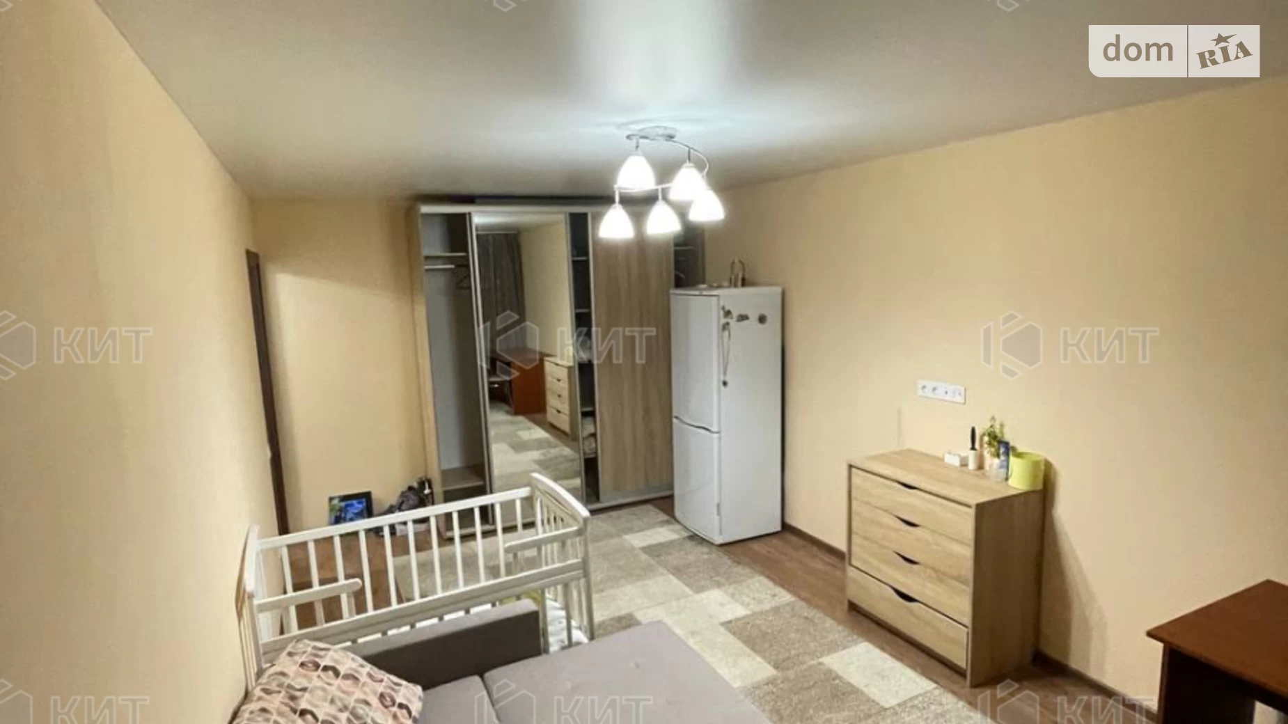 Продается 1-комнатная квартира 38 кв. м в Харькове, ул. Гвардейцев-Широнинцев, 13 - фото 2