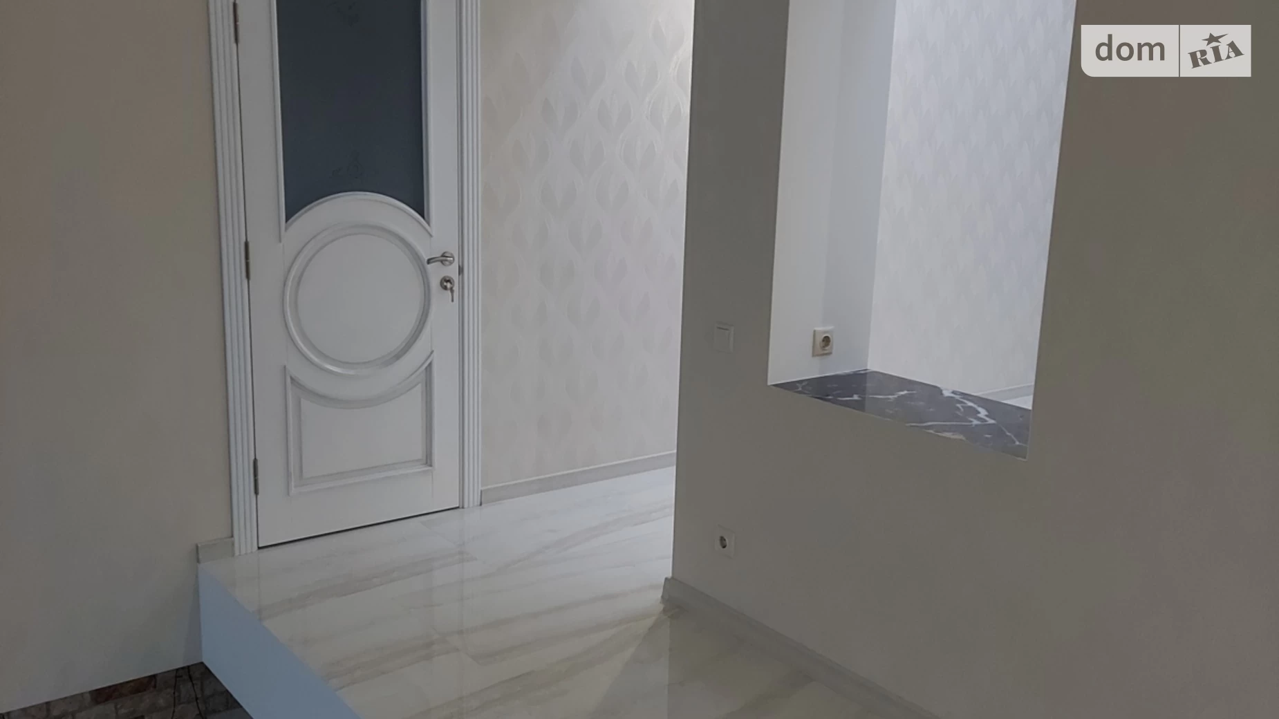 Продается дом на 2 этажа 271 кв. м с верандой, цена: 155000 $ - фото 5