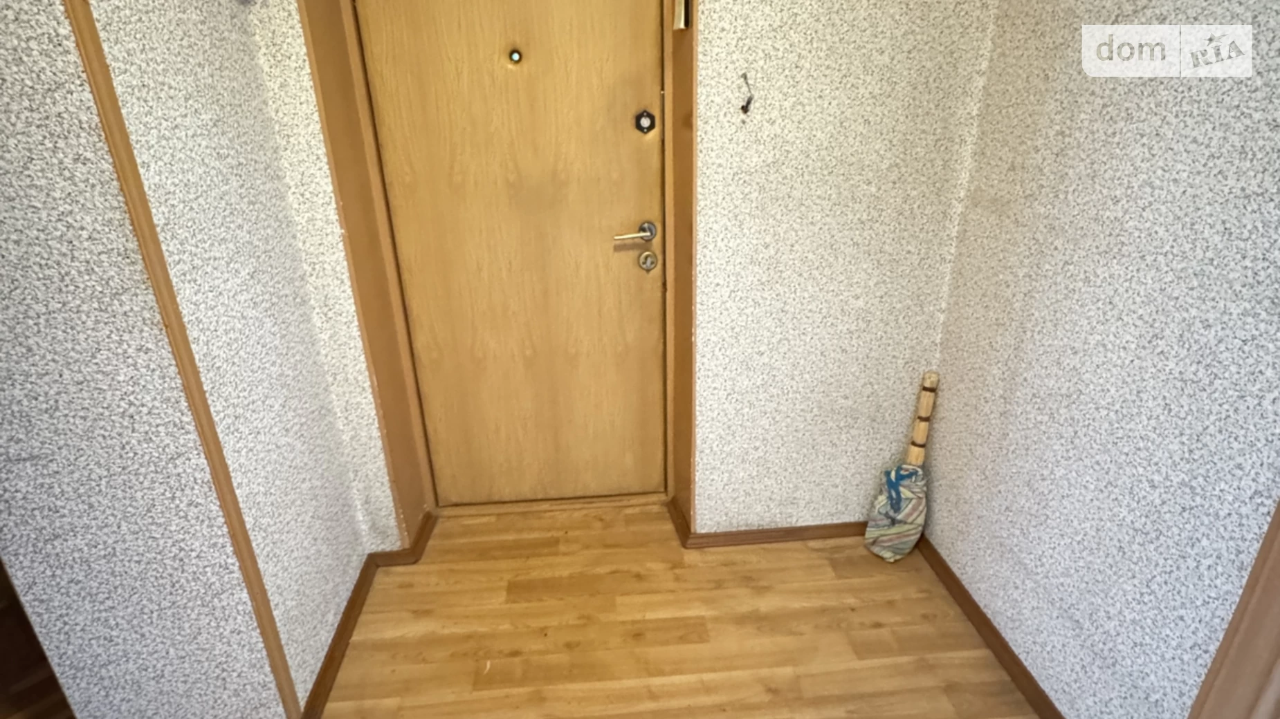 Продается 4-комнатная квартира 76 кв. м в Ирпене, ул. Капитана Зайцева, 2 - фото 4