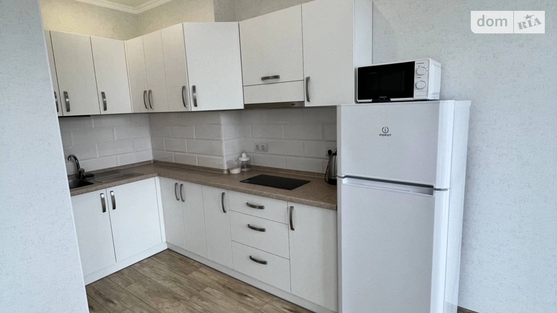 Продається 2-кімнатна квартира 48 кв. м у Голубиному, цена: 120000 $ - фото 3