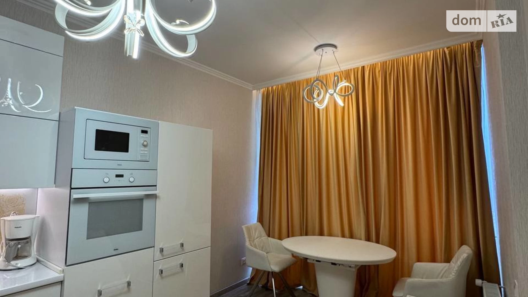 Продается 1-комнатная квартира 45 кв. м в Одессе, бул. Итальянский, 1Б - фото 3