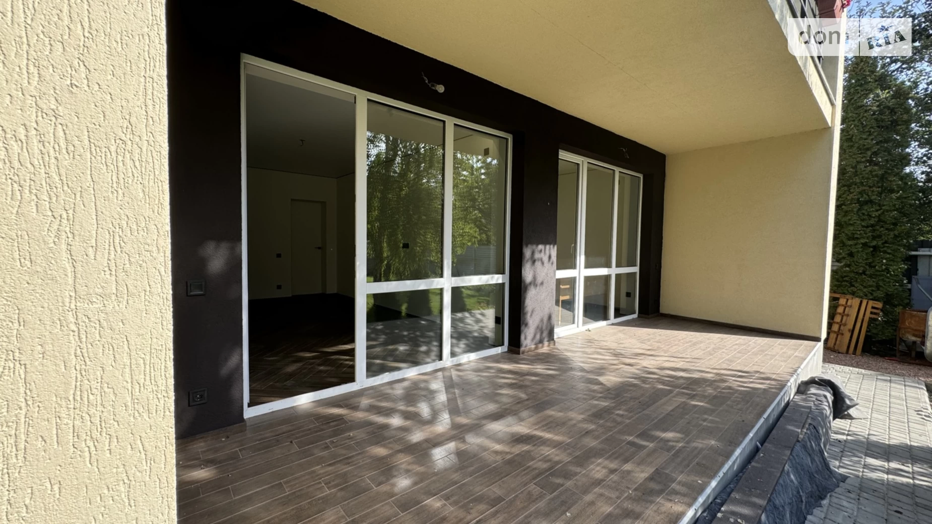Продается 2-комнатная квартира 95.9 кв. м в Ворзеле, цена: 106999 $ - фото 2