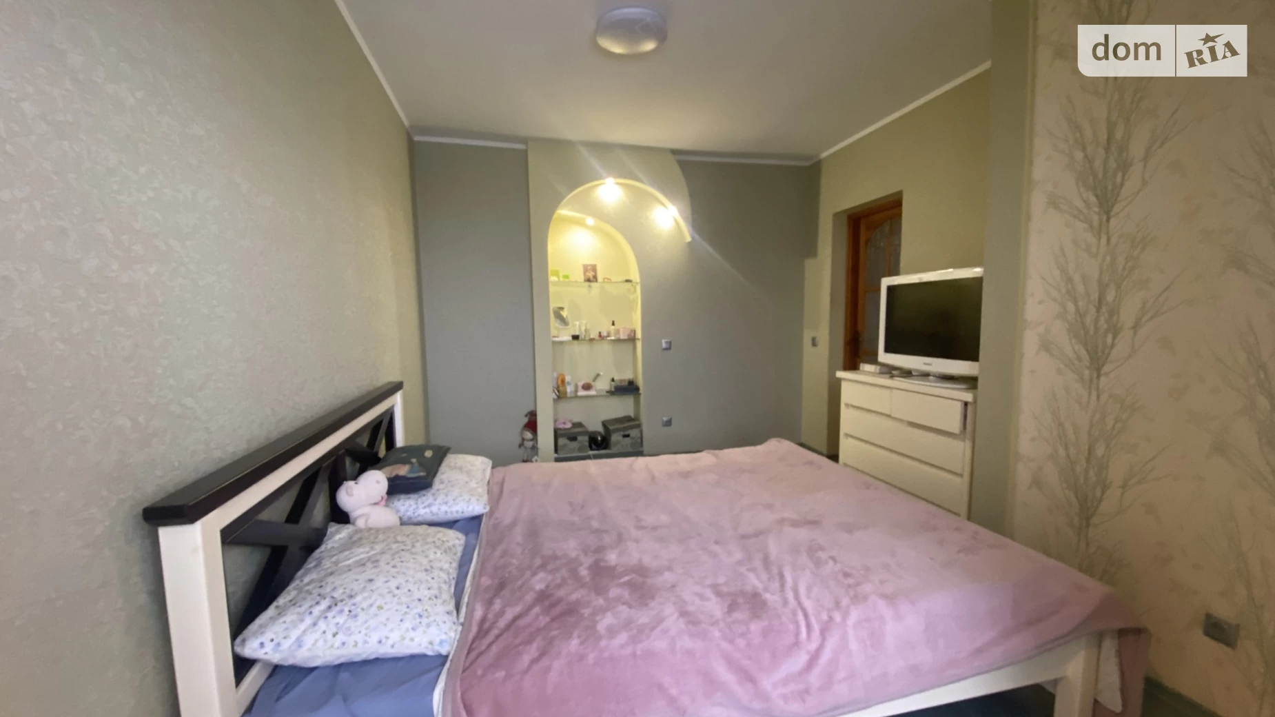 Продается 3-комнатная квартира 59.4 кв. м в, цена: 52000 $ - фото 2
