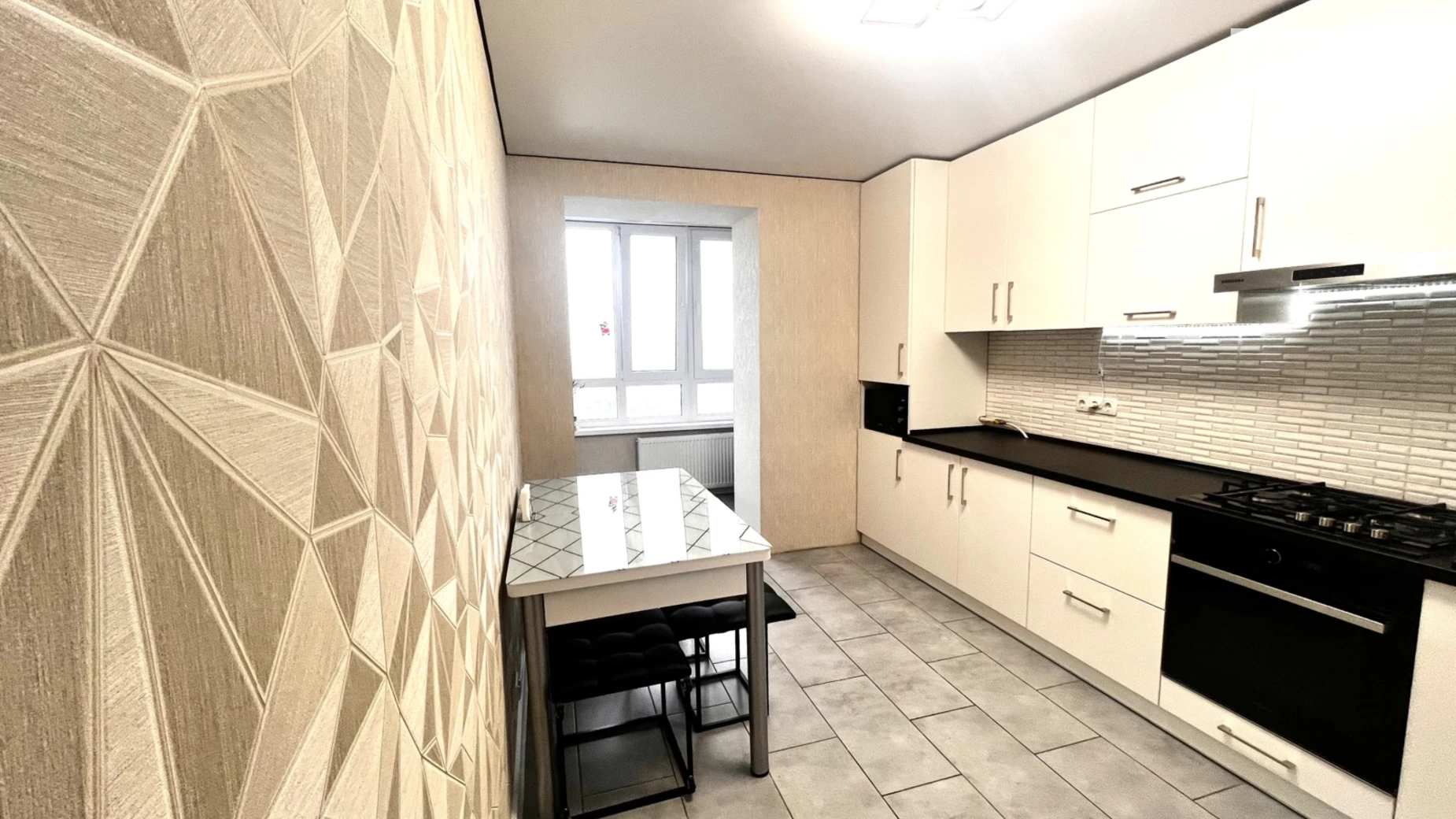 Продается 1-комнатная квартира 43.5 кв. м в Виннице, ул. Синеводская(Маяковского), 138В - фото 3