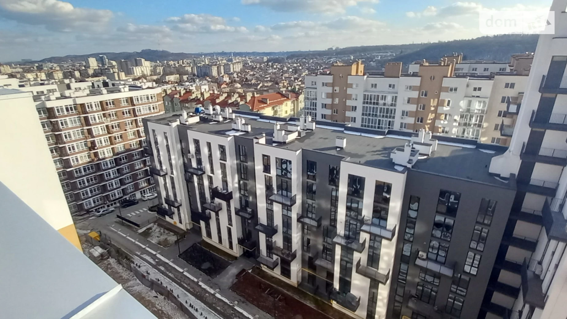 Продається 2-кімнатна квартира 71.02 кв. м у Львові, вул. Малоголосківська - фото 2