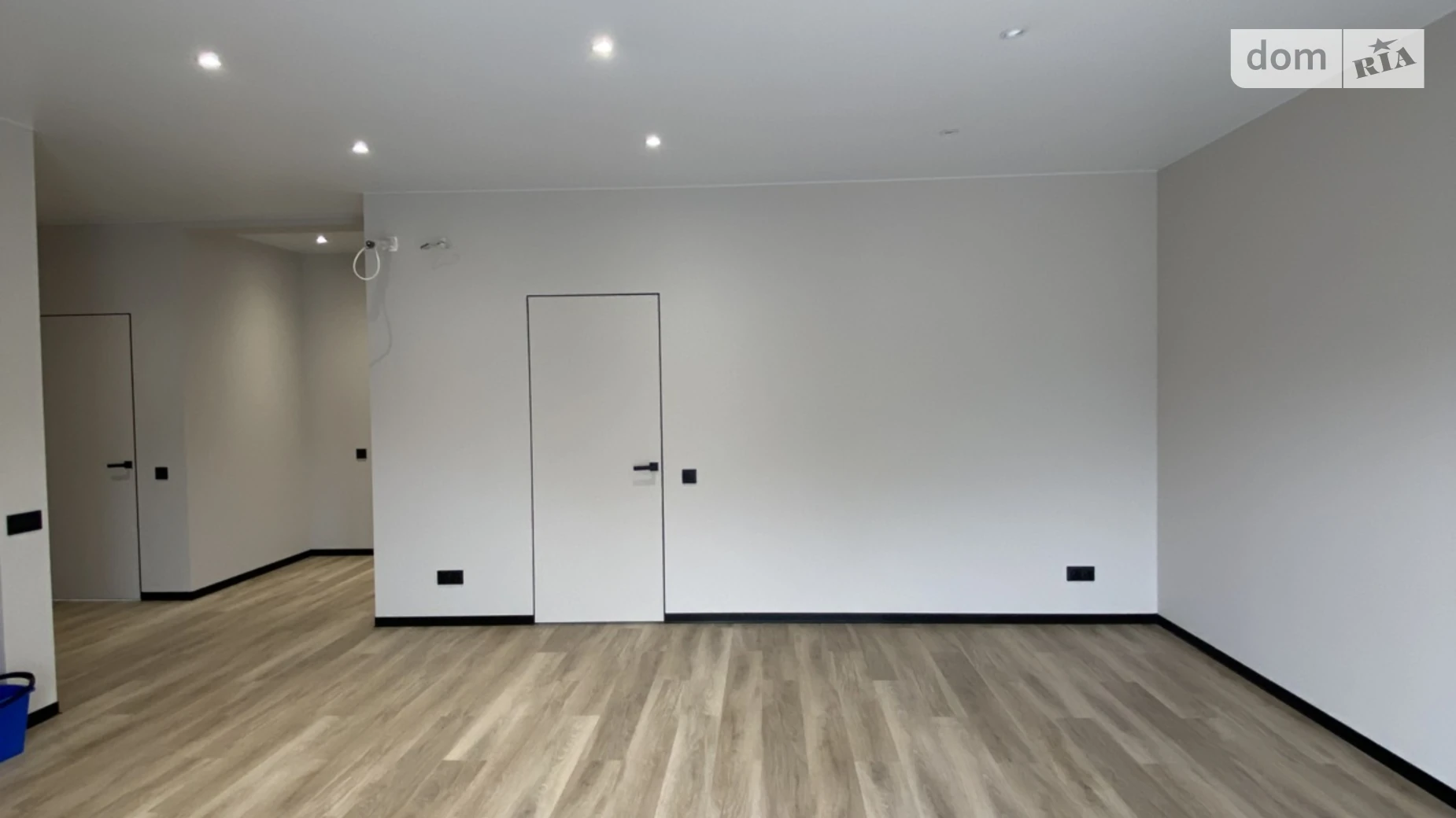 Продается одноэтажный дом 98 кв. м с балконом, цена: 150000 $ - фото 4