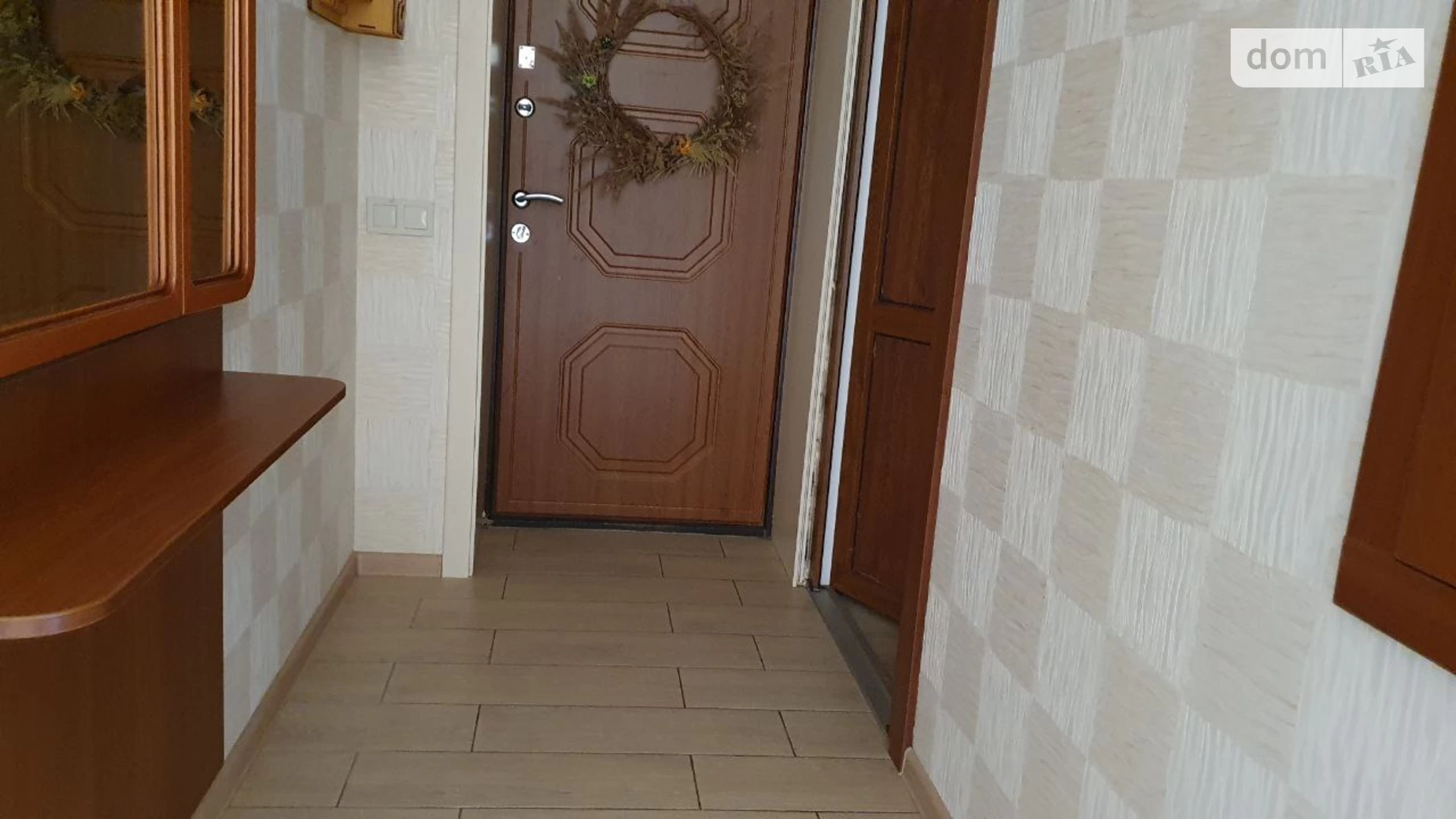 Продается дом на 2 этажа 261.1 кв. м с камином, цена: 61000 $ - фото 3