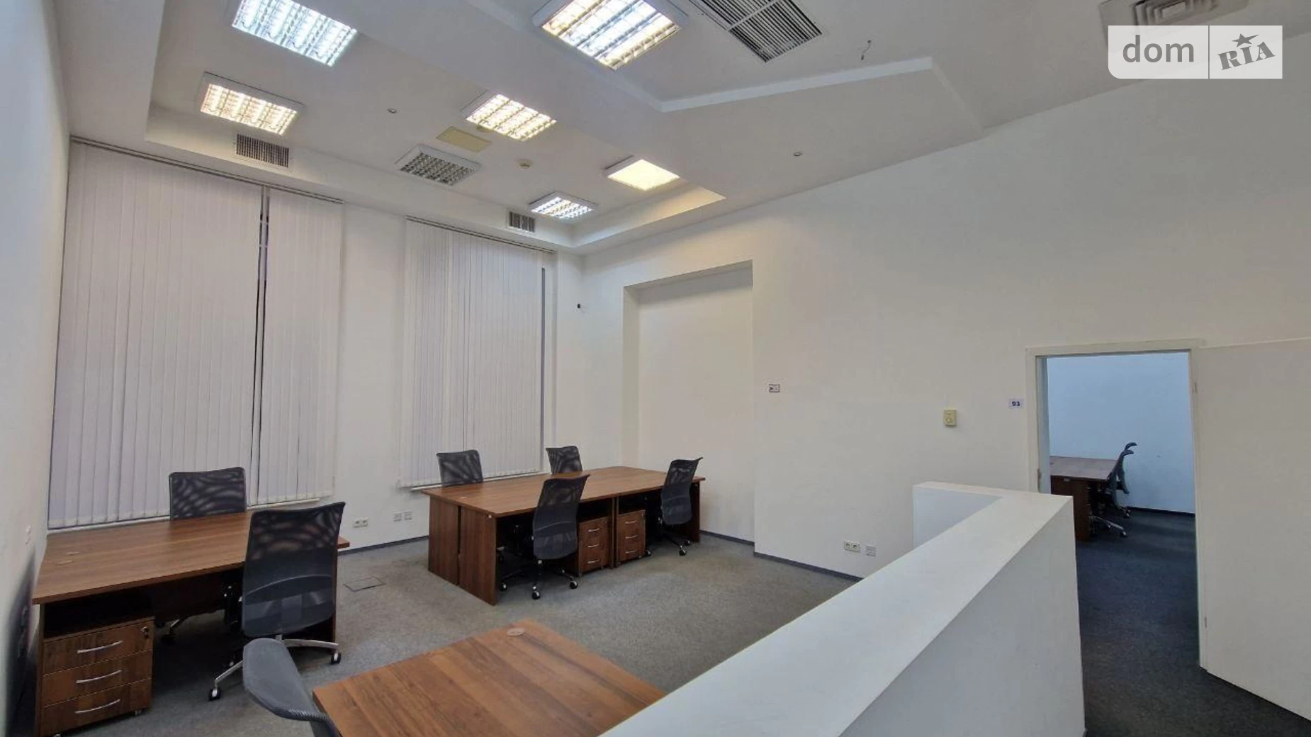 Сдается в аренду офис 336 кв. м в бизнес-центре, цена: 6000 $ - фото 4