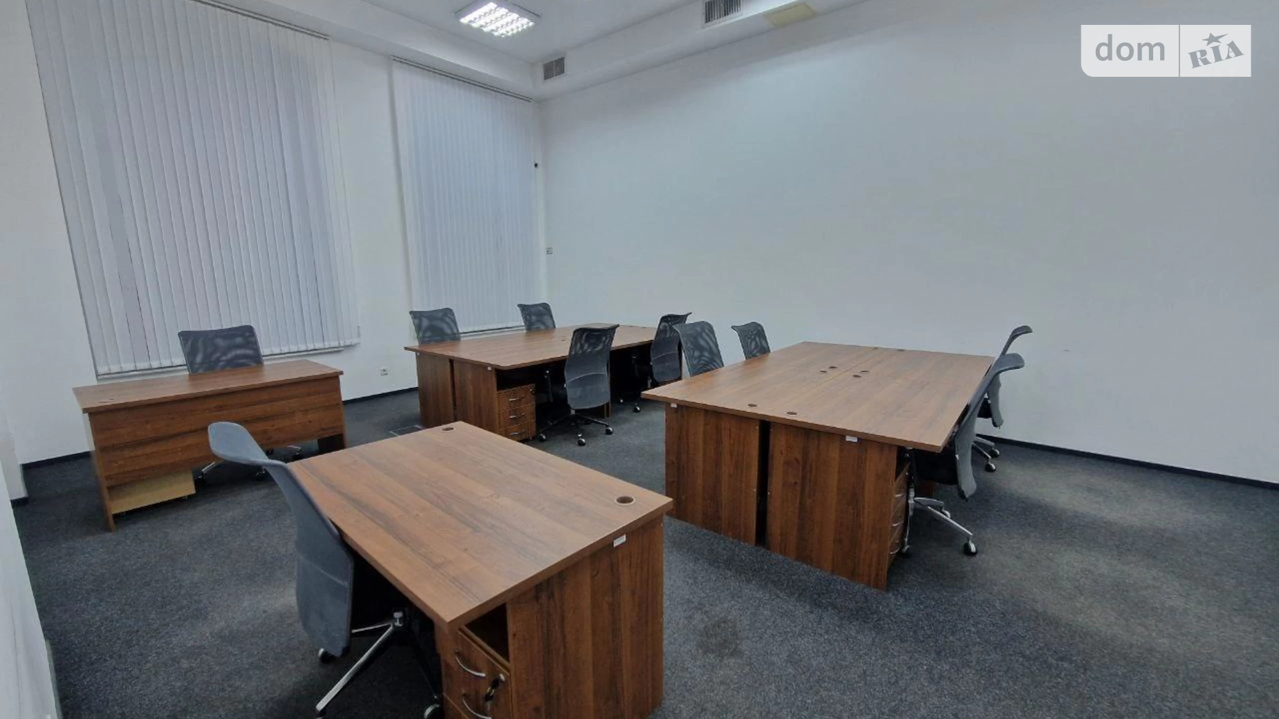 Сдается в аренду офис 336 кв. м в бизнес-центре, цена: 6000 $ - фото 5